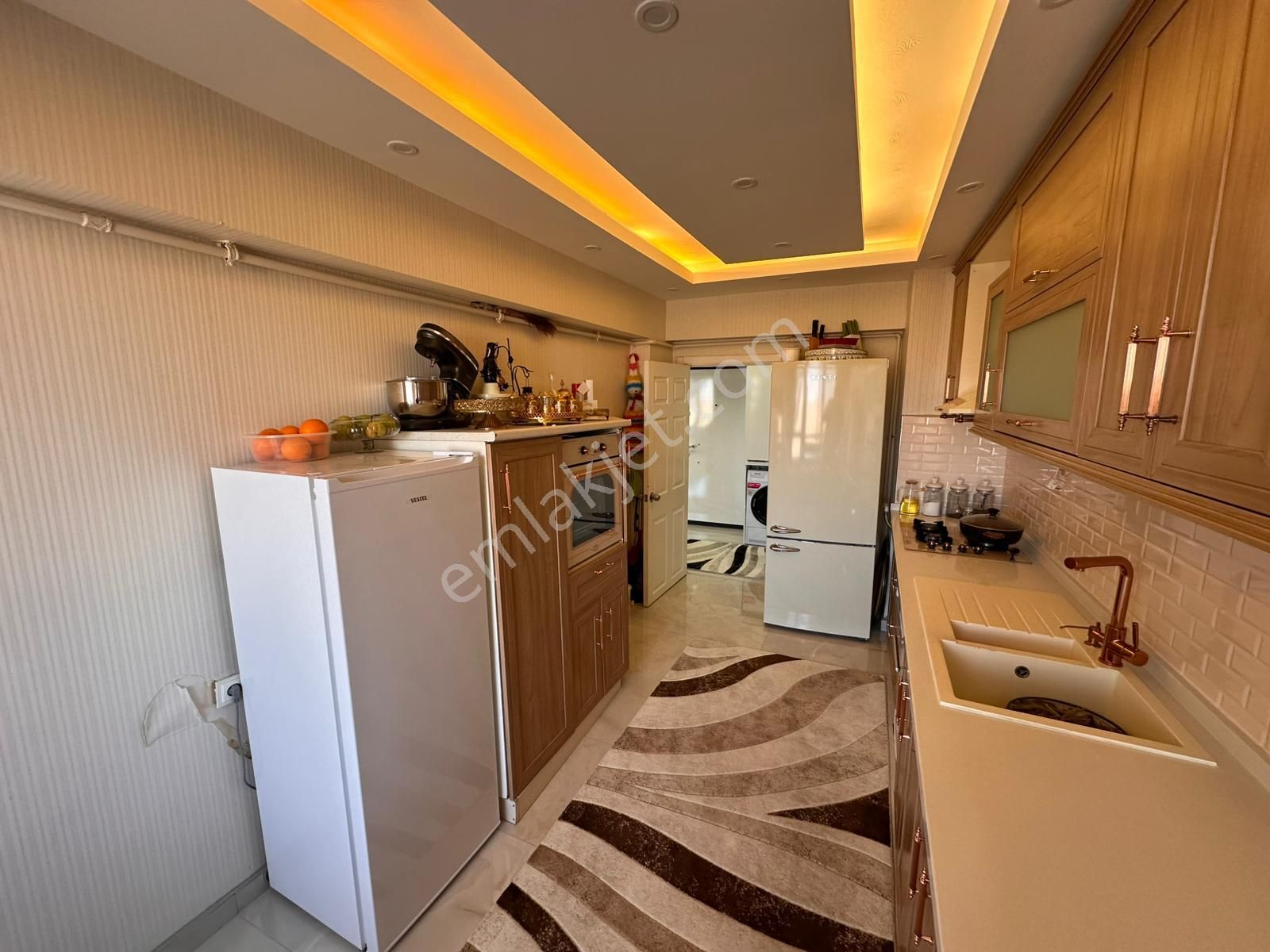 Baglum Sitede Lüx Yapılı Katta Asansörlü 3+1 - Görsel 14