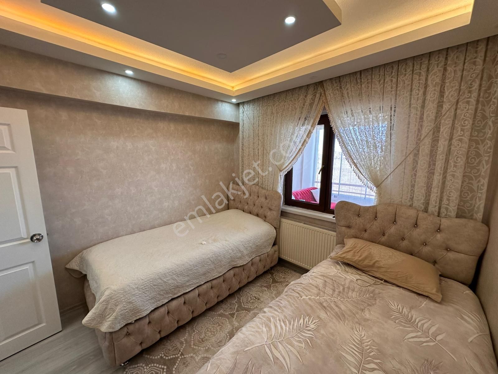 Baglum Sitede Lüx Yapılı Katta Asansörlü 3+1 - Görsel 18