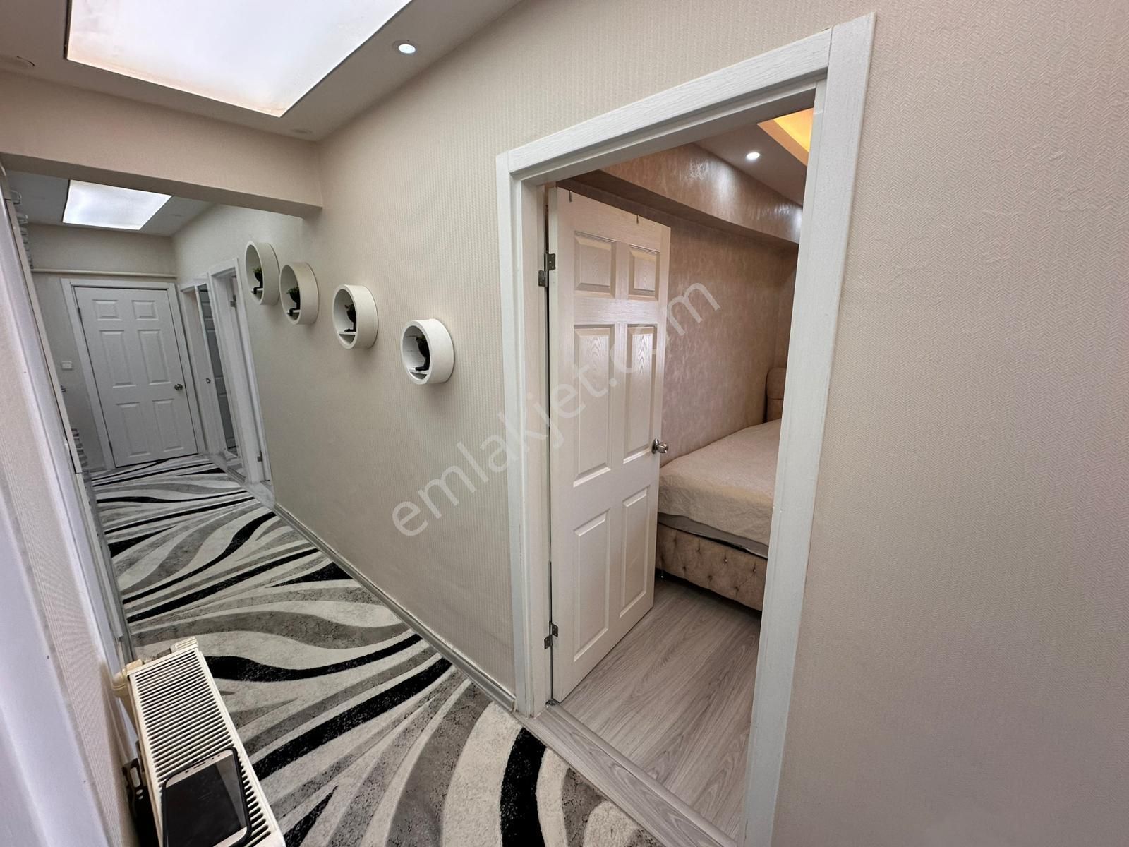 Baglum Sitede Lüx Yapılı Katta Asansörlü 3+1 - Görsel 24