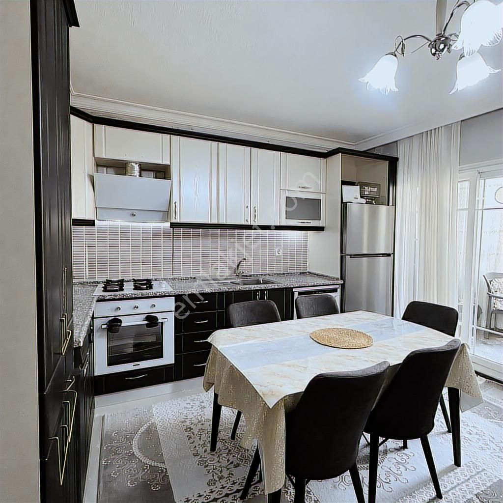 Nazilli Zafer Mahallesinde Satılık 2+1 Ayrı Mutfak Daire - Görsel 8