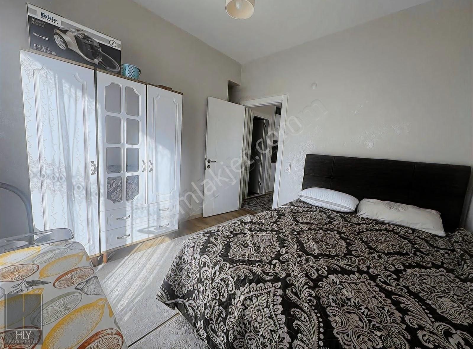 Hly Gayrimenkulden Gaziosmanpaşa Mah.de 1+1 Eşyalı Kiralık Daire