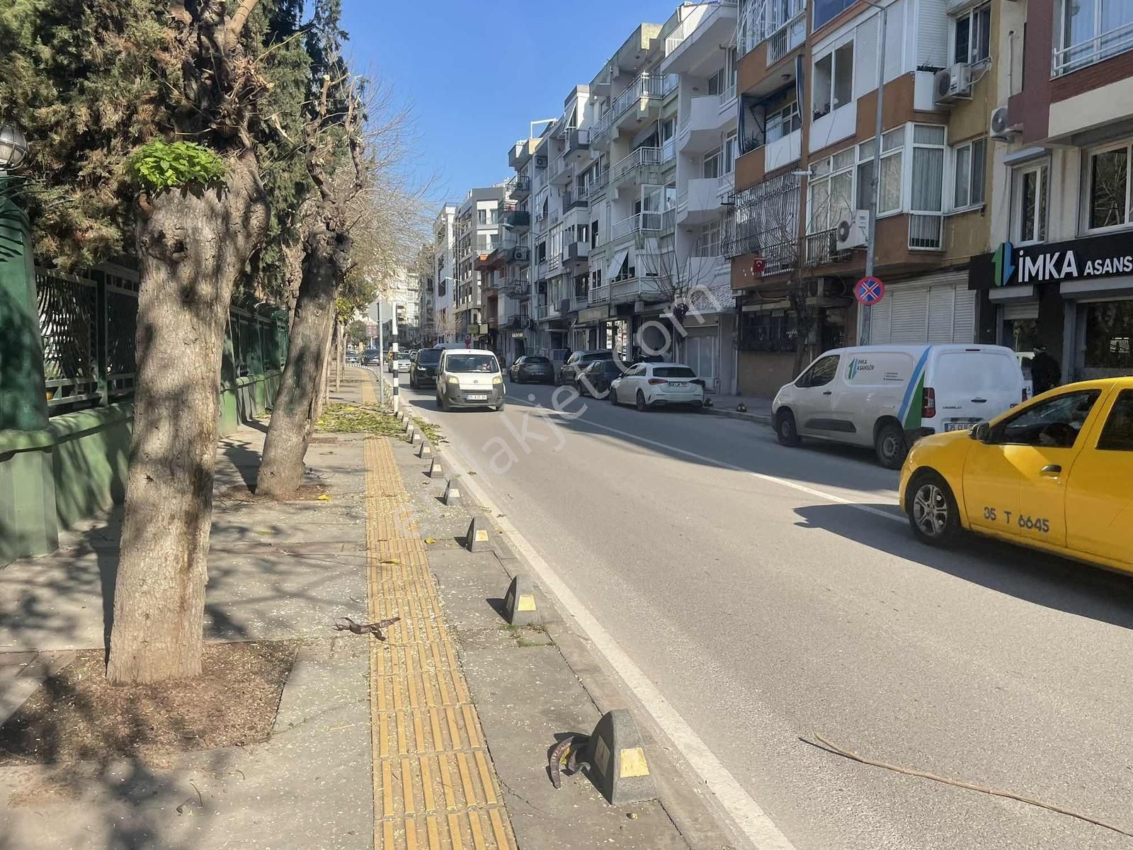 Alsancak Kahramanlar Kapısı Yakının Da ,2+1 Asansörlü Daire - Görsel 15