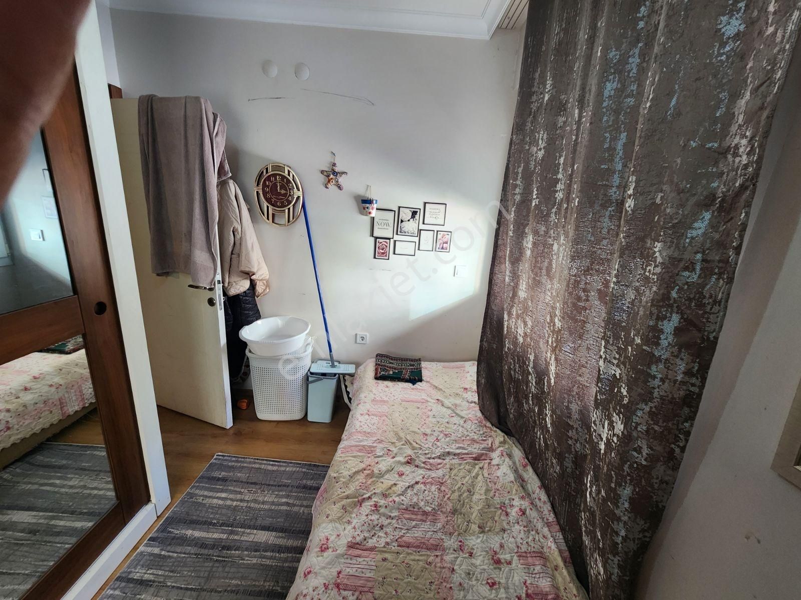 Fikri Altay Mahallesinde Merkezi Konumda Satılık 2+1 Daire - Görsel 11