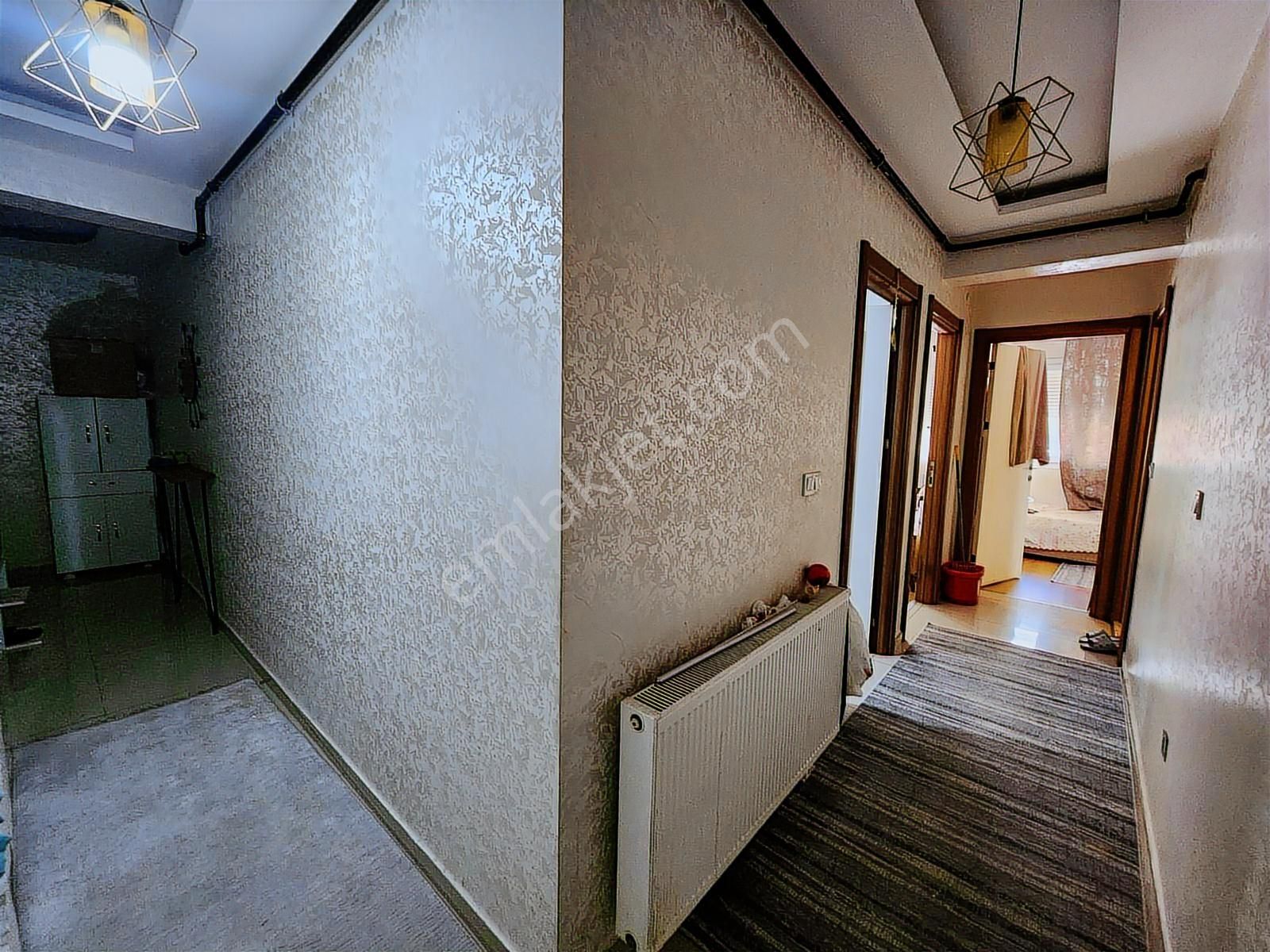 Fikri Altay Mahallesinde Merkezi Konumda Satılık 2+1 Daire - Görsel 8