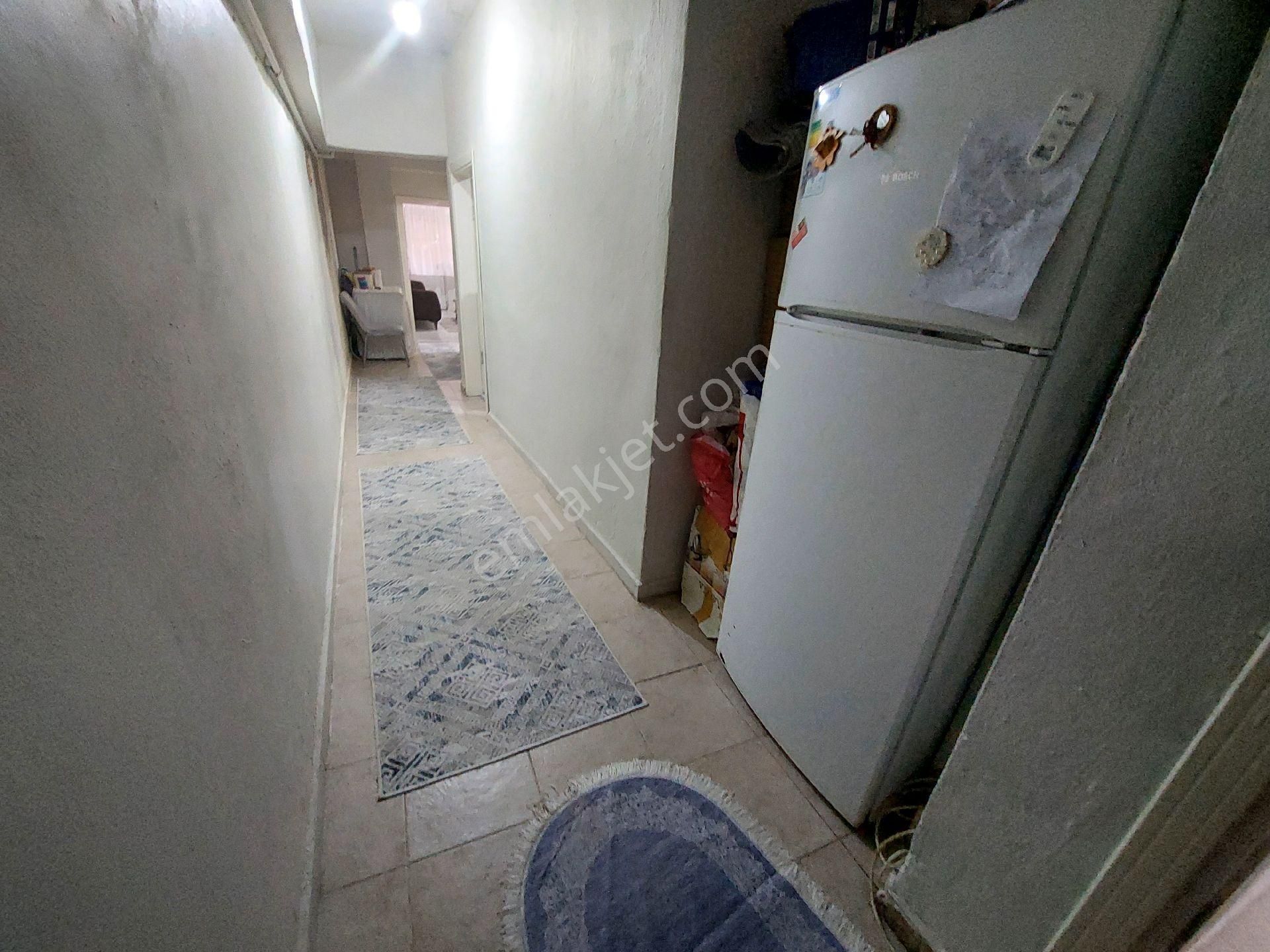 Gaziosmanpaşa Karayolları De Acil Satılık Toprak Tapulu Kot 2 Balkonlu 1+1 60 M2 - Görsel 8