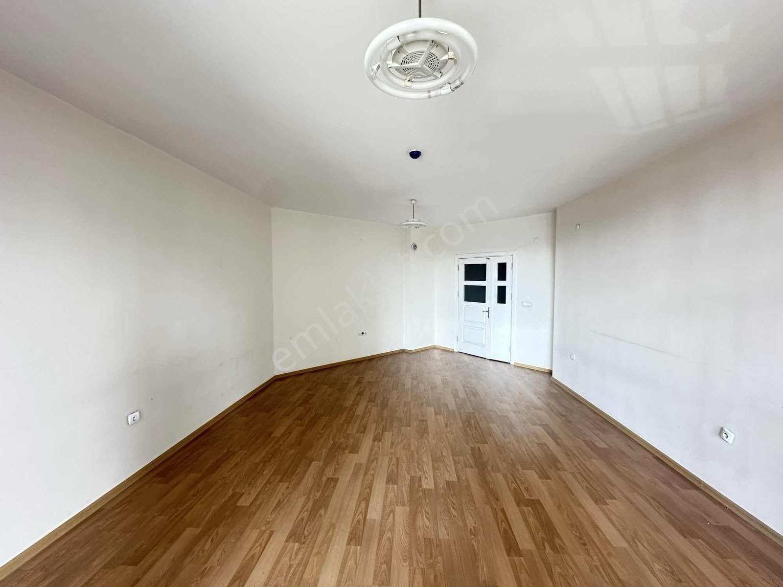 "11 Etabında Muhteşem Lokasyon 4+1 Kiralık Daire " - Görsel 29