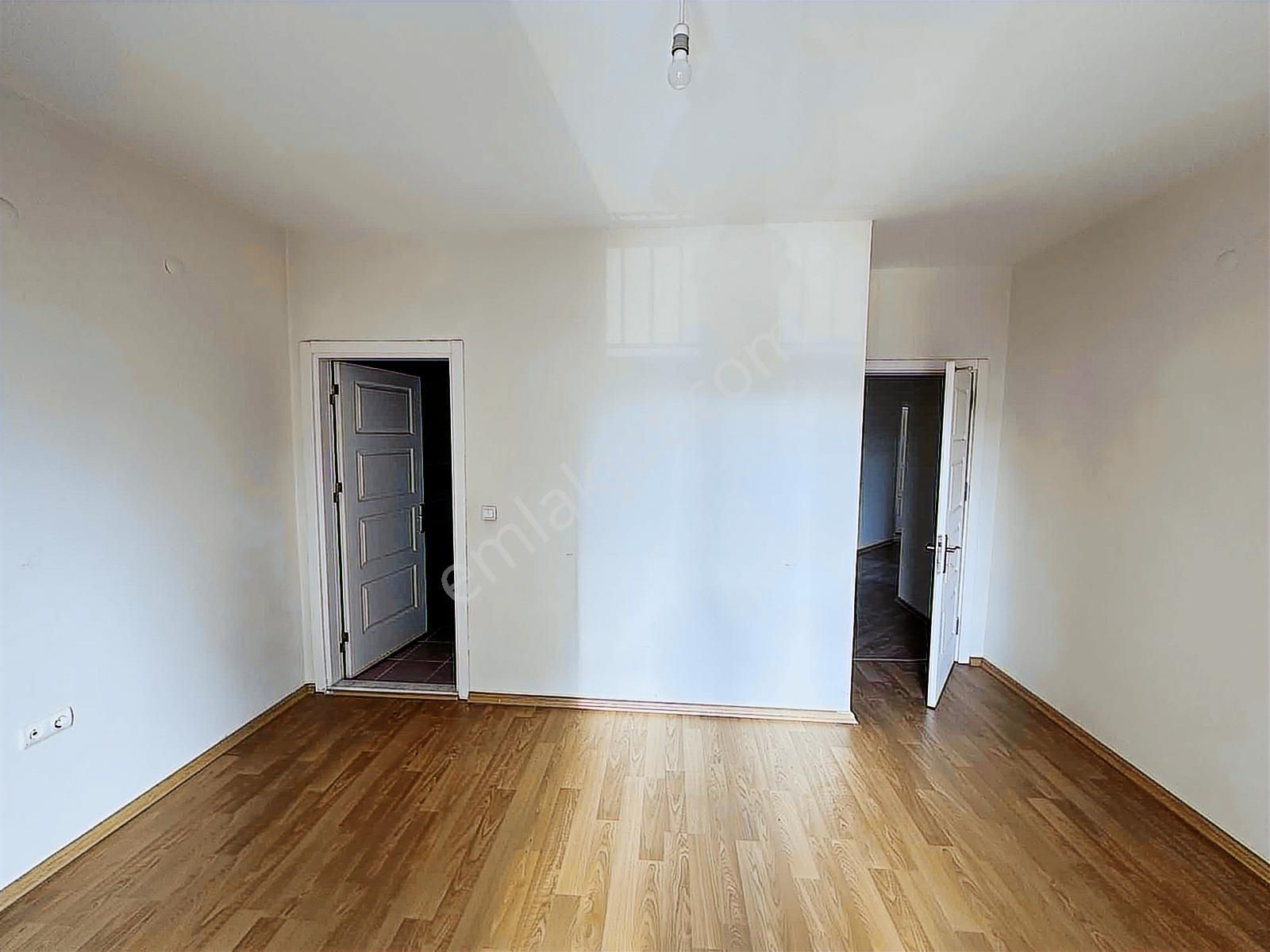 "11 Etabında Muhteşem Lokasyon 4+1 Kiralık Daire " - Görsel 15