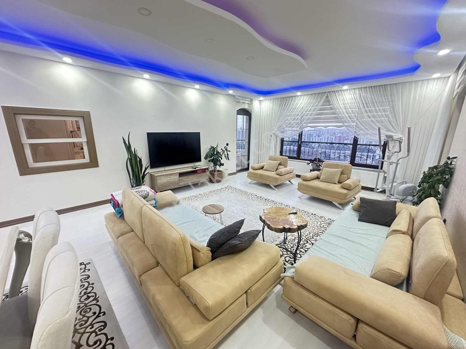 Truva Emlaktan Satılık Harika Bir Manzara Sahiptir !!! - Görsel 18