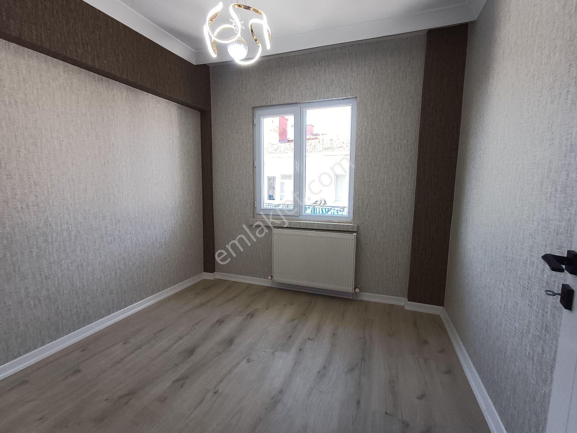 Yazıcı Dan Sincan İstasyon Mahallesinde Cadde Üzerinde Satılık 3+1 Daire - Görsel 8