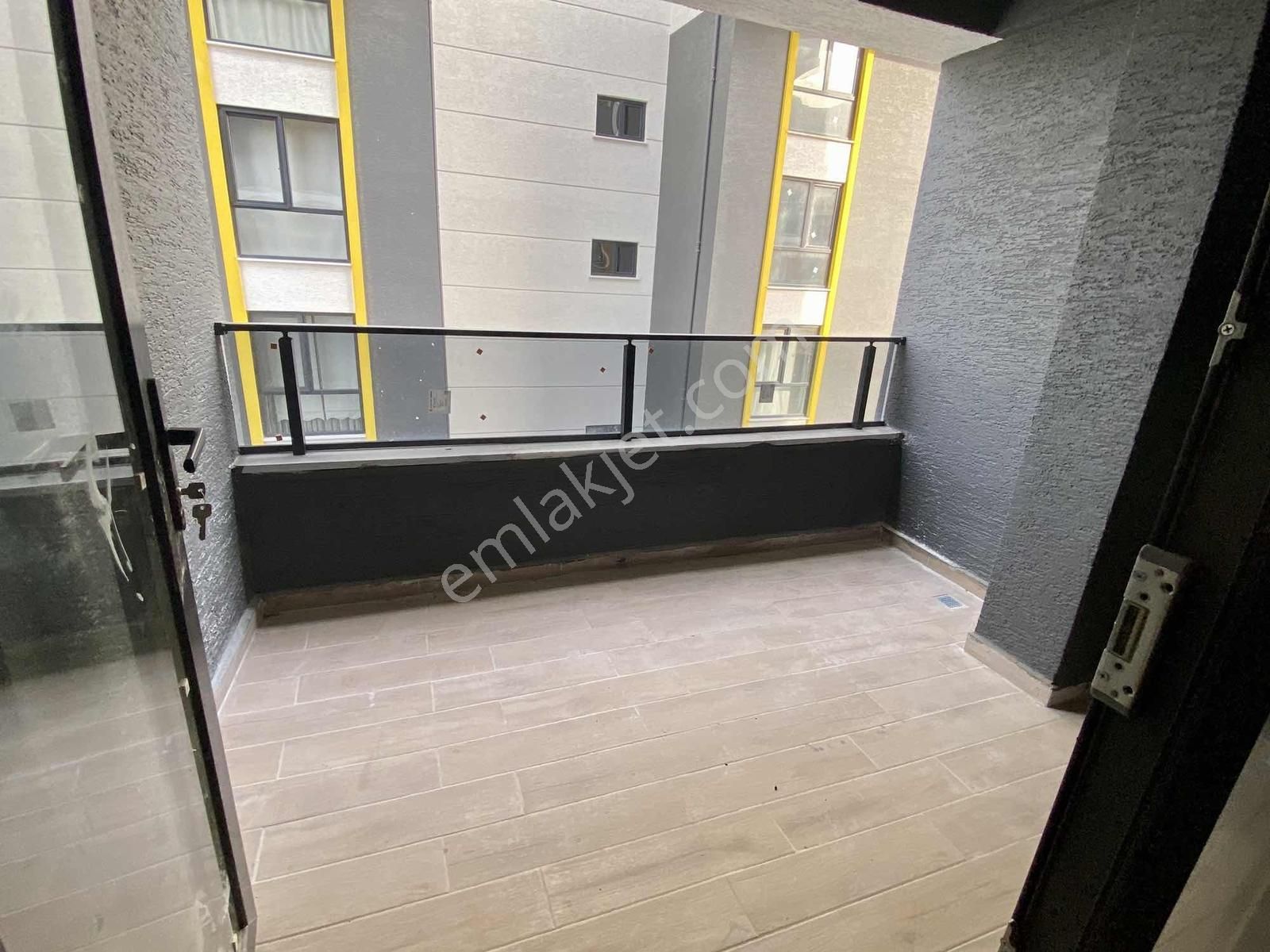 Kayapa'da Oturuma Hazır Kısa Süreliğine İndimde 2+1 (ara Kat) - Görsel 9