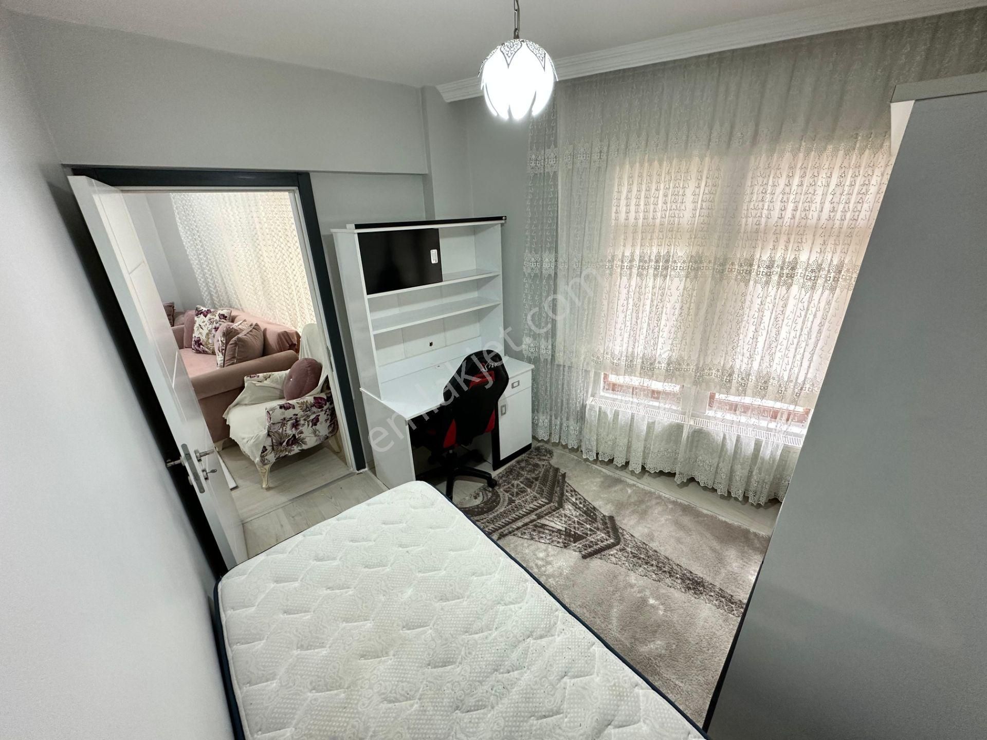 Uzman Emlak'tan İncirli Mh.de Full Yapılı Isı Yalıtımlı 3+1 Eşyalı Daire - Görsel 6