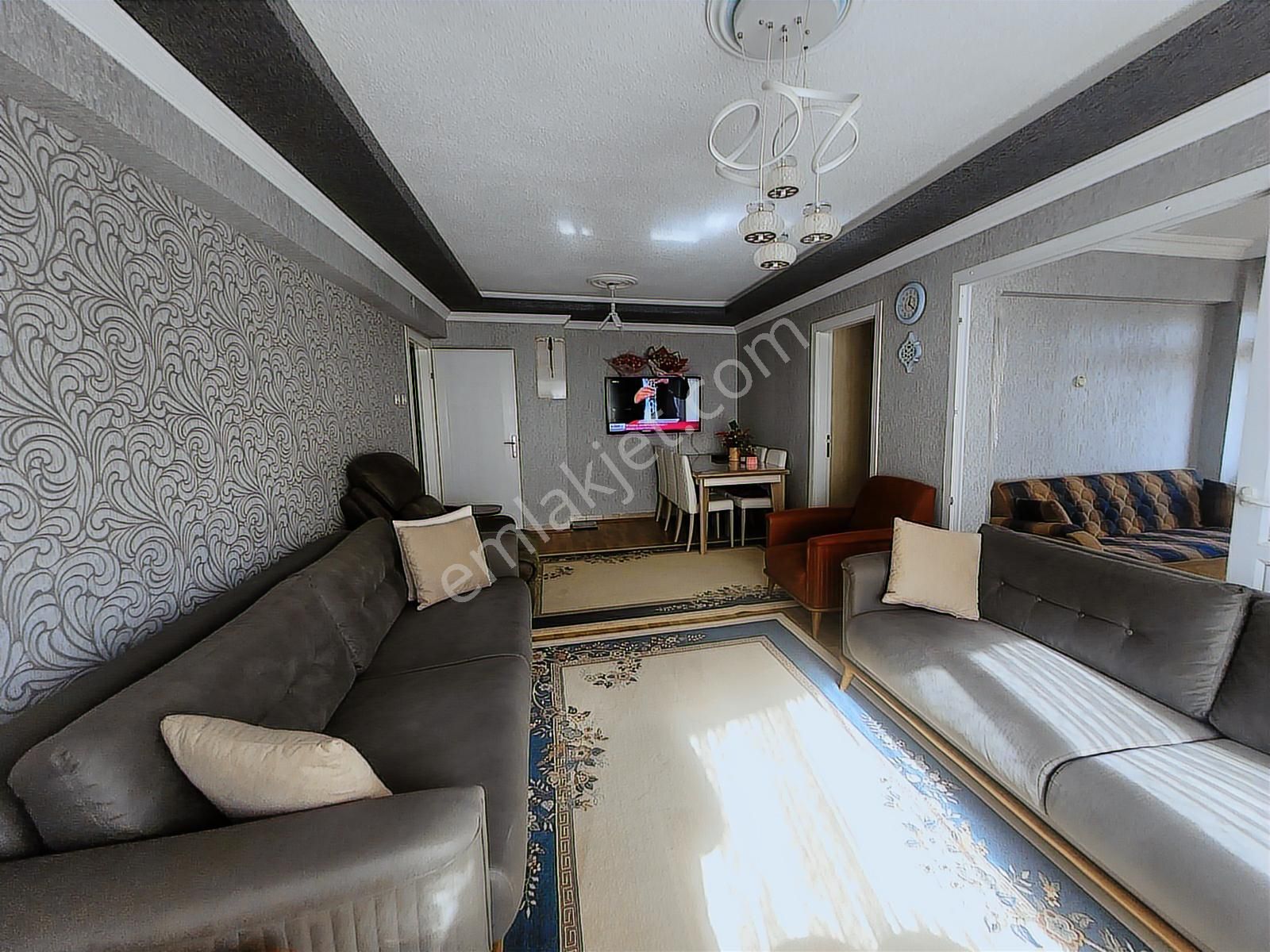 Rozet Sokak'ta Bakımlı , Ferah Ve Yatırıma Uygun 3 Oda 1 Salon - Görsel 18