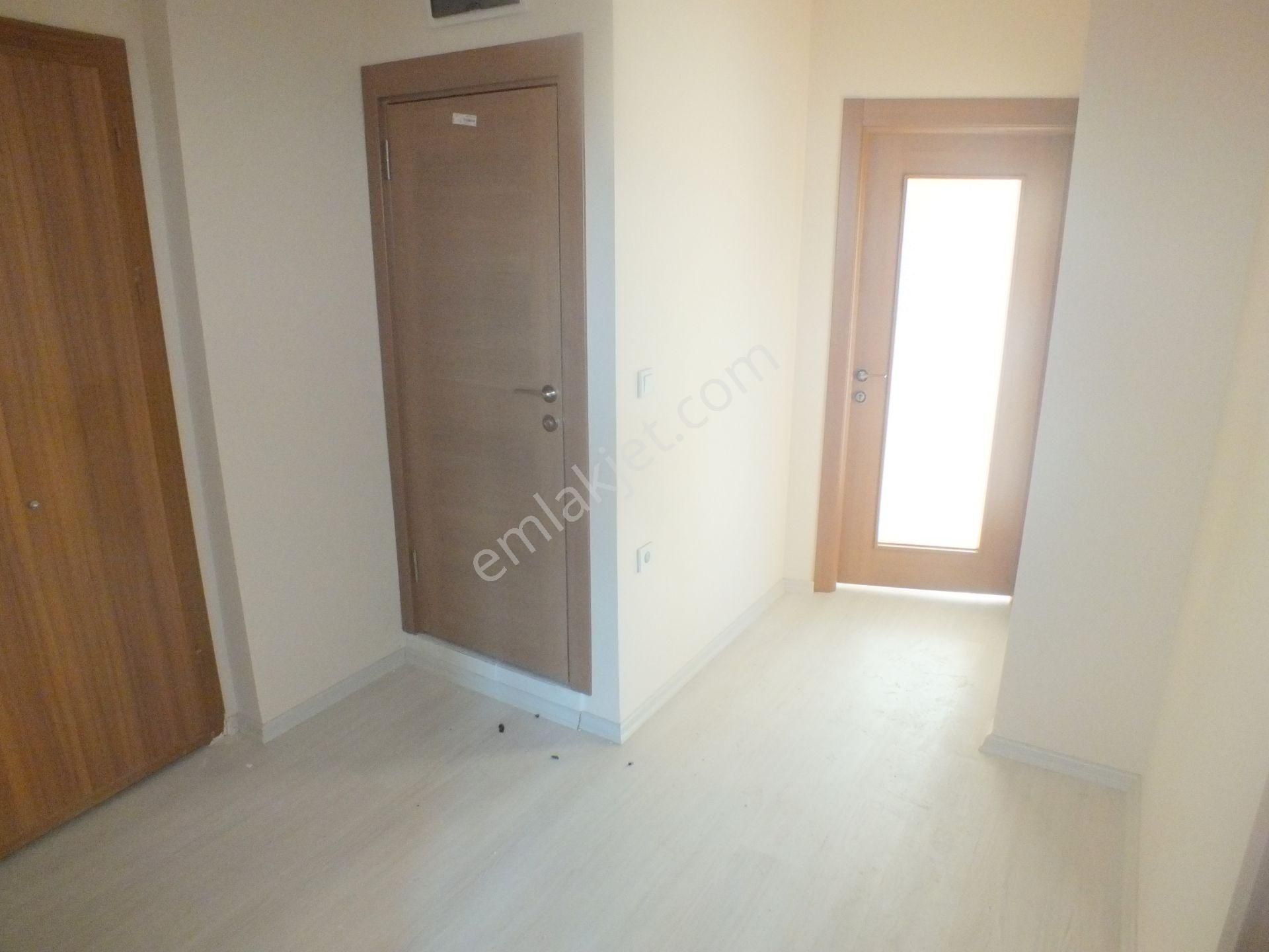 Mertcan'dan Safa Caddesi 4dk İskanlı Balkonlu Ara Kat 2+1 Daire - Görsel 19