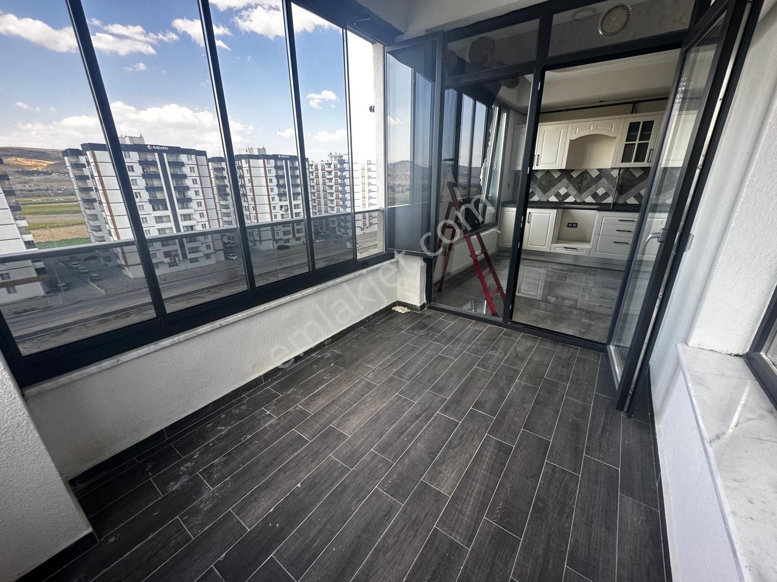 Şehir Hastanesi Hemen Yanında 4+1 Satılık Lüks Daire - Görsel 13