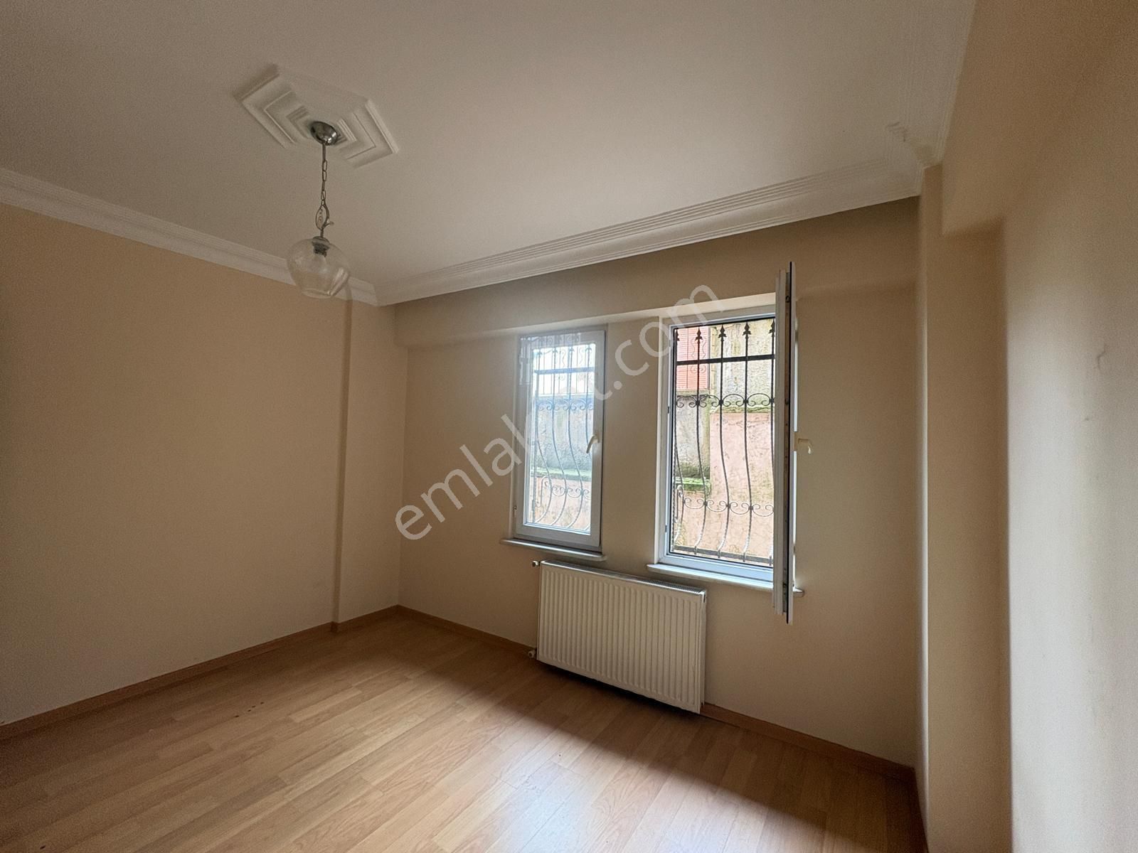 Mollateamemlak Eyüpsultan Merkez Mahallesi Kırkmerdiven Caddesinde Satılık 3+1 Daire - Görsel 2