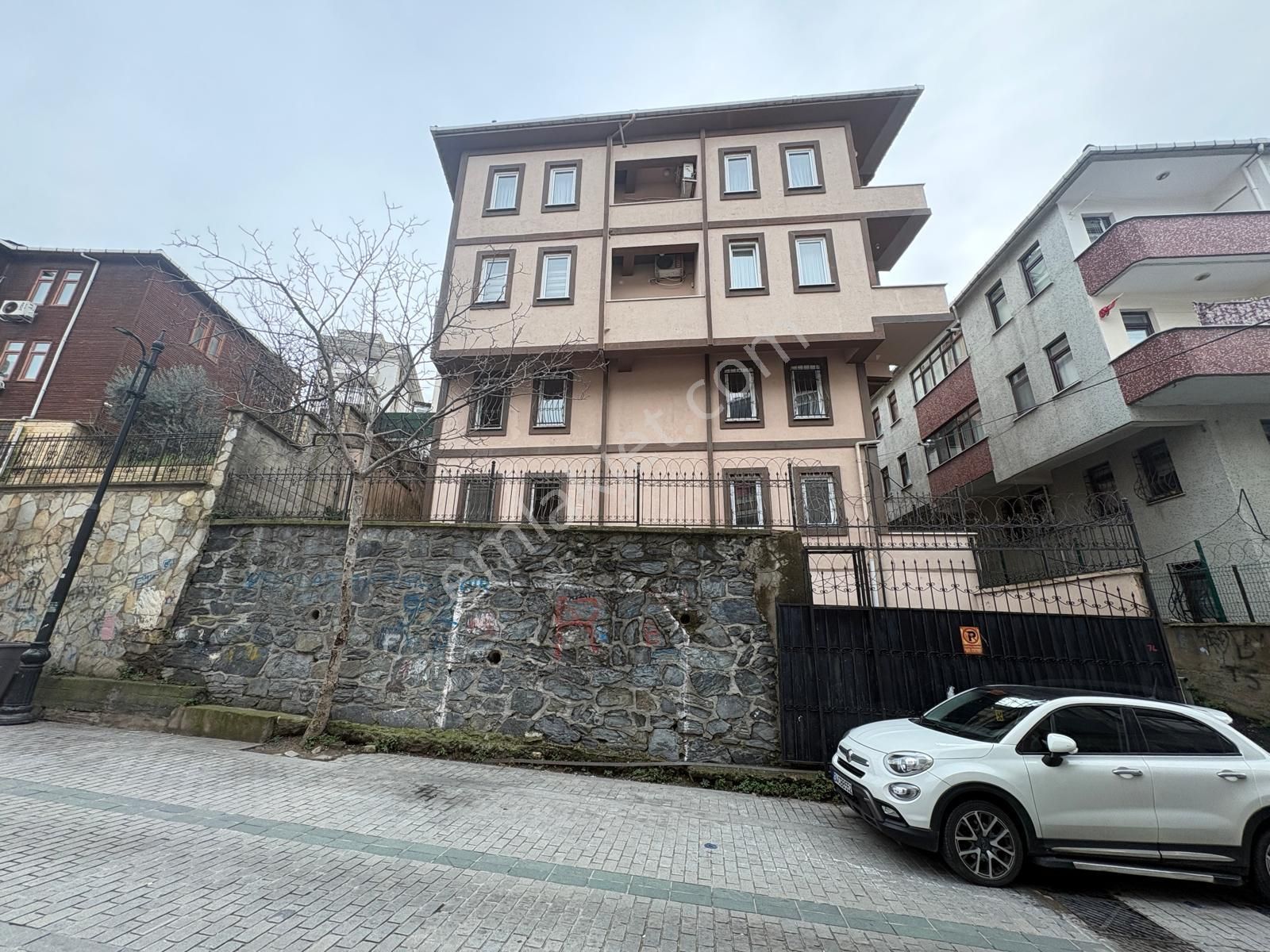 Mollateamemlak Eyüpsultan Merkez Mahallesi Kırkmerdiven Caddesinde Satılık 3+1 Daire - Görsel 26