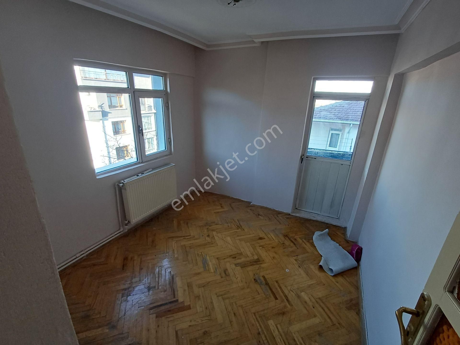 Sincan Tandoğan Mah.de Çarşı Merkeze Yakın Kiralık 3+1 Daire - Görsel 7