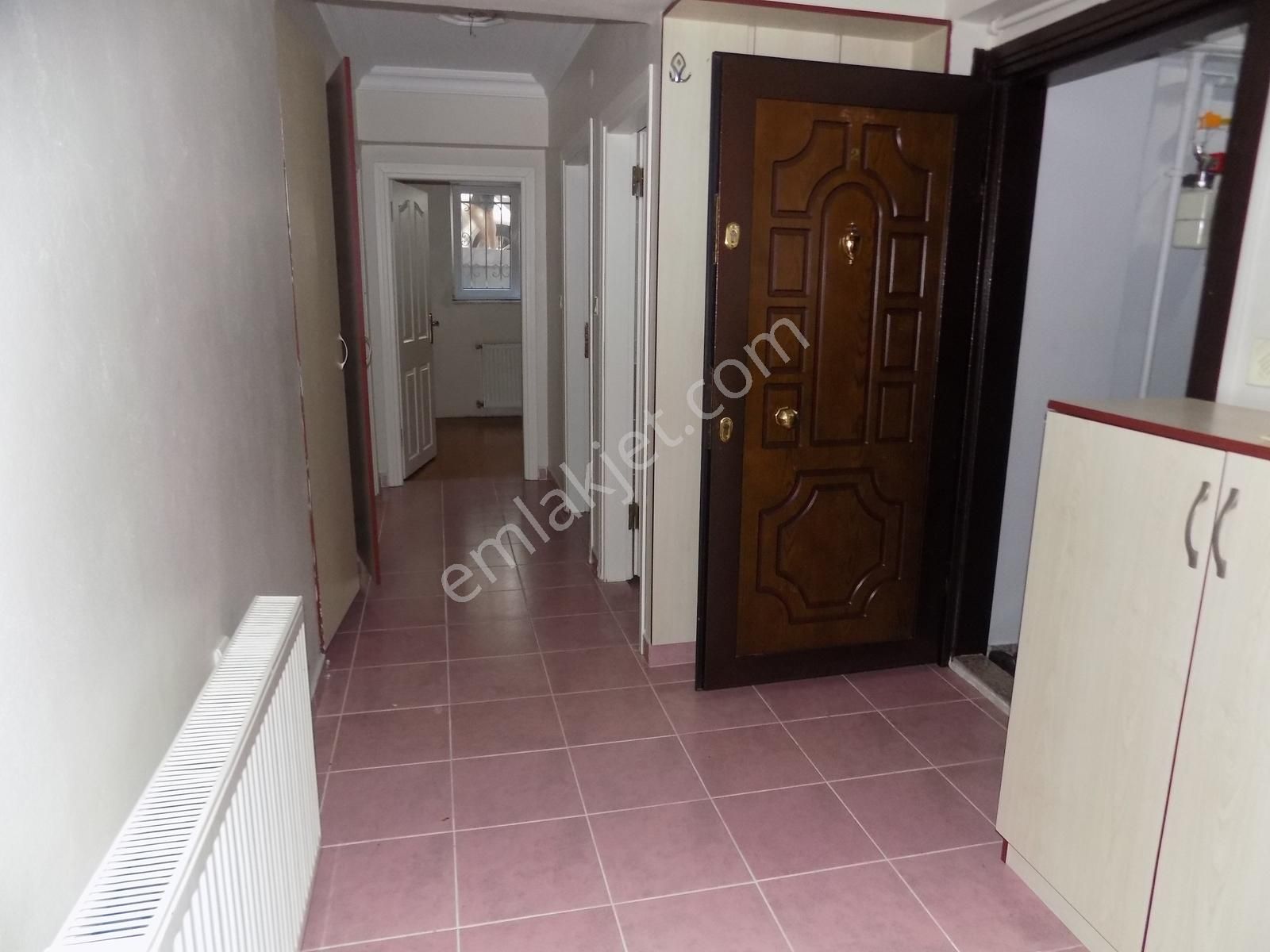 Özgen'den 120m2 3+1 Giriş Altı Kiralık Daire - Görsel 14