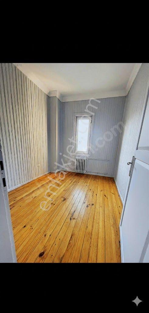Sahibinden Çukurbostan'da 4 Katlı Bahçeli Müstakil Ahşap Köşk - Görsel 12