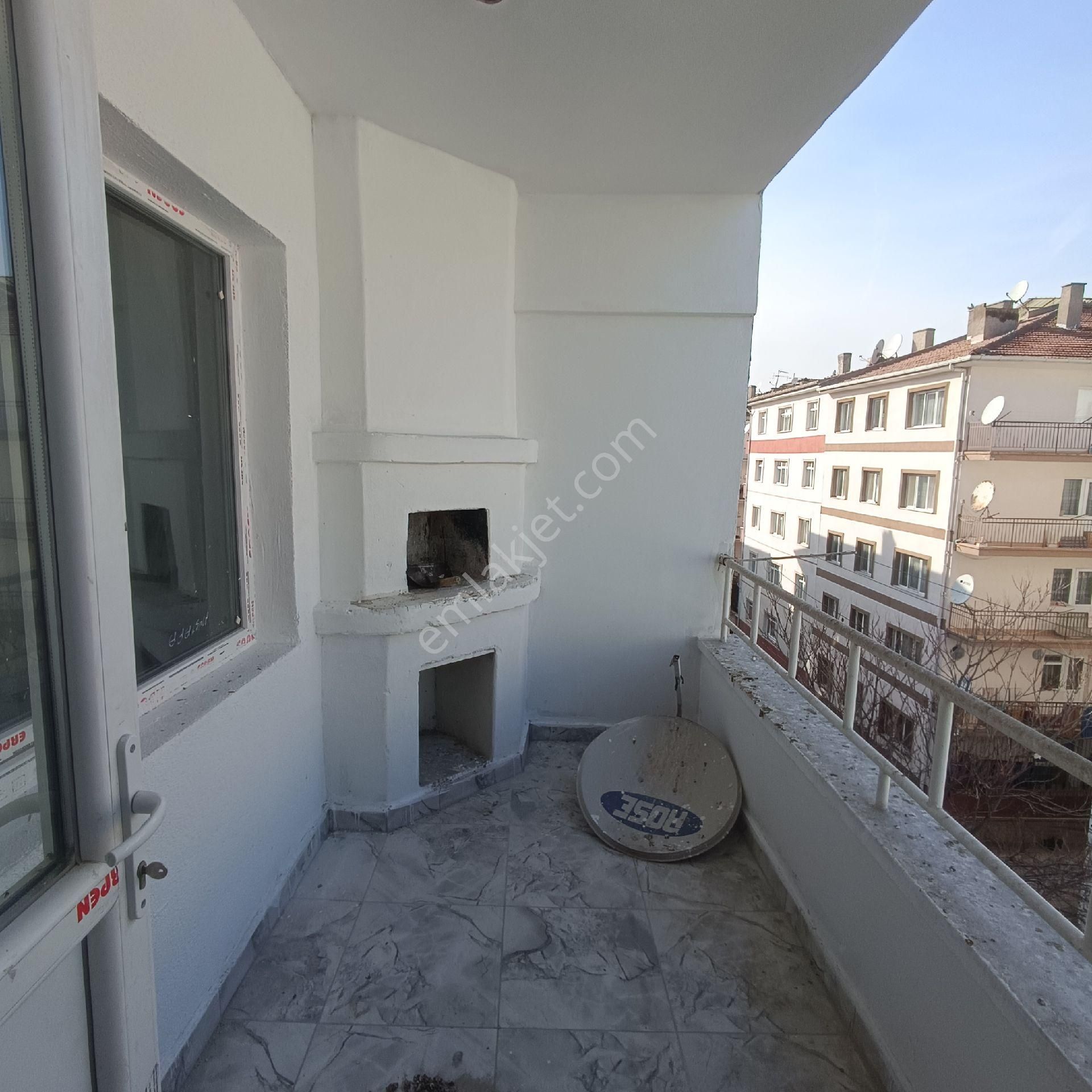 Full+full Yapılı*iskanlı*sincan*plevne Mh.*3+1*3.ara Kat*120m²*çift Cephe*çift Balkon(şömineli) - Görsel 18