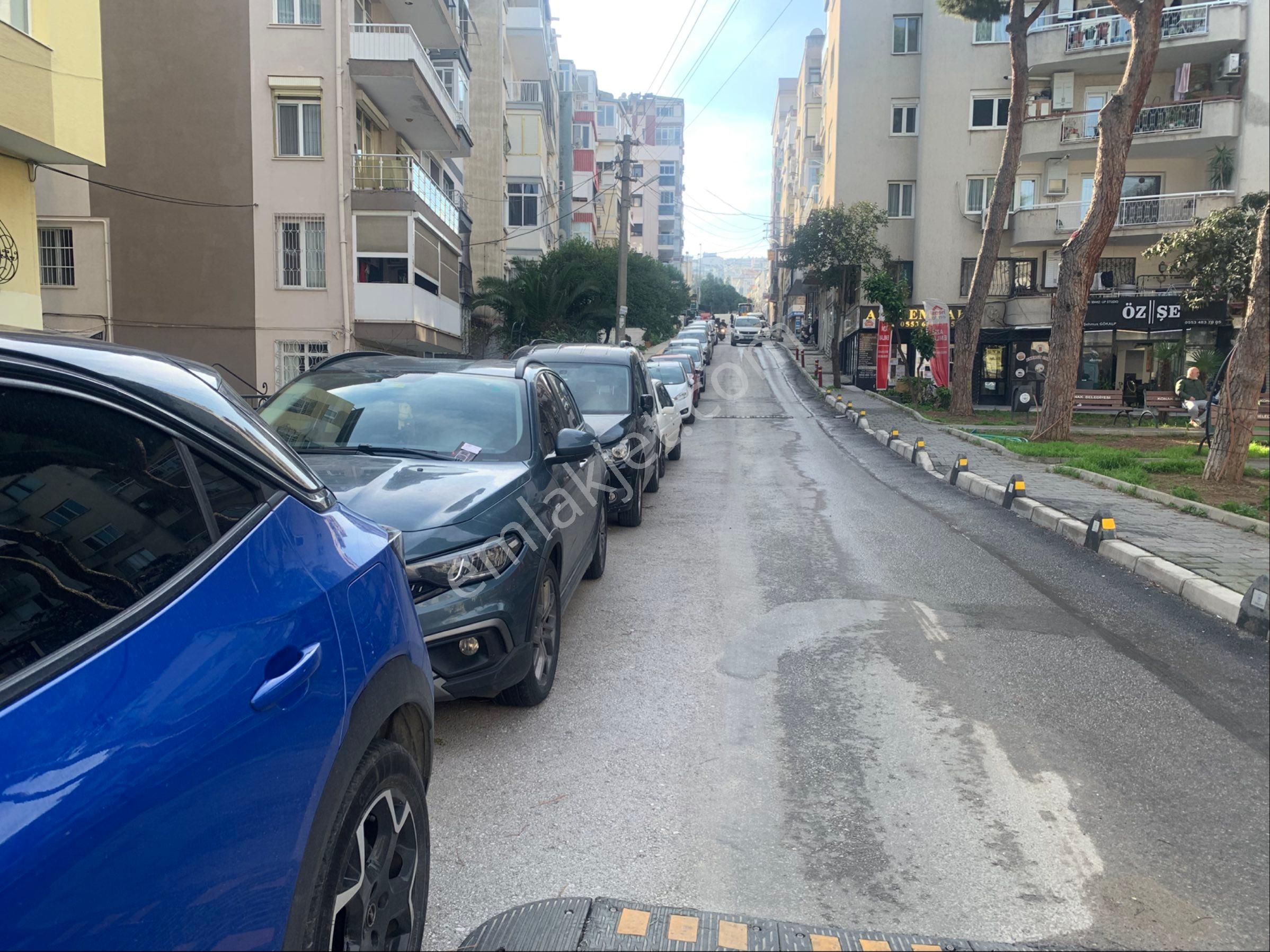 İzmirspor Metrosuna Yakın Bakımlı 1 + 1 Kiralık Daire - Görsel 4