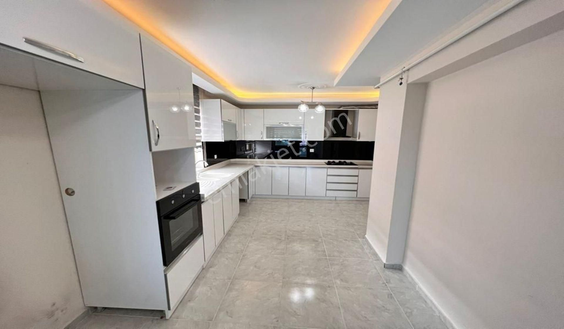 Ataparkın En İyi Dairesi Filistin Parkı Yanı 4+1 Site Konsepti - Görsel 2