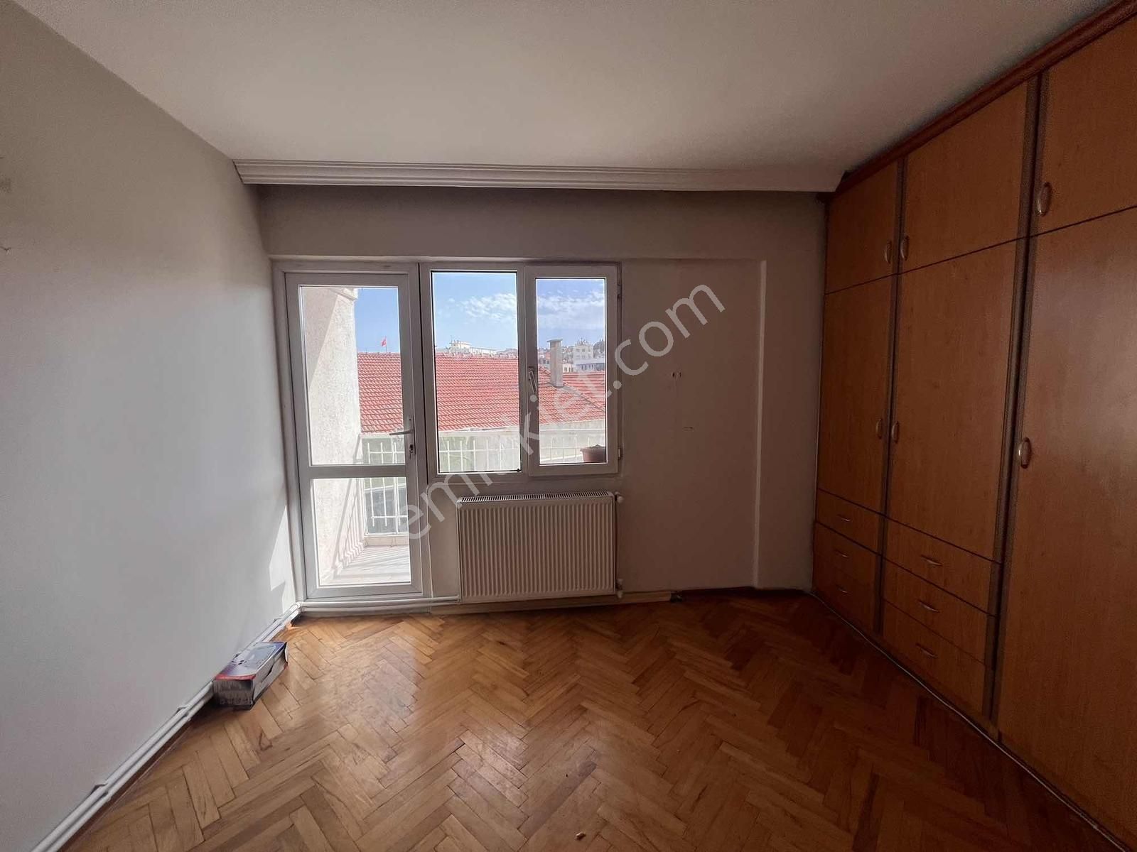 İnönü Cadde Üzerinde 3+1 Satılık Ferah Daire - Görsel 6