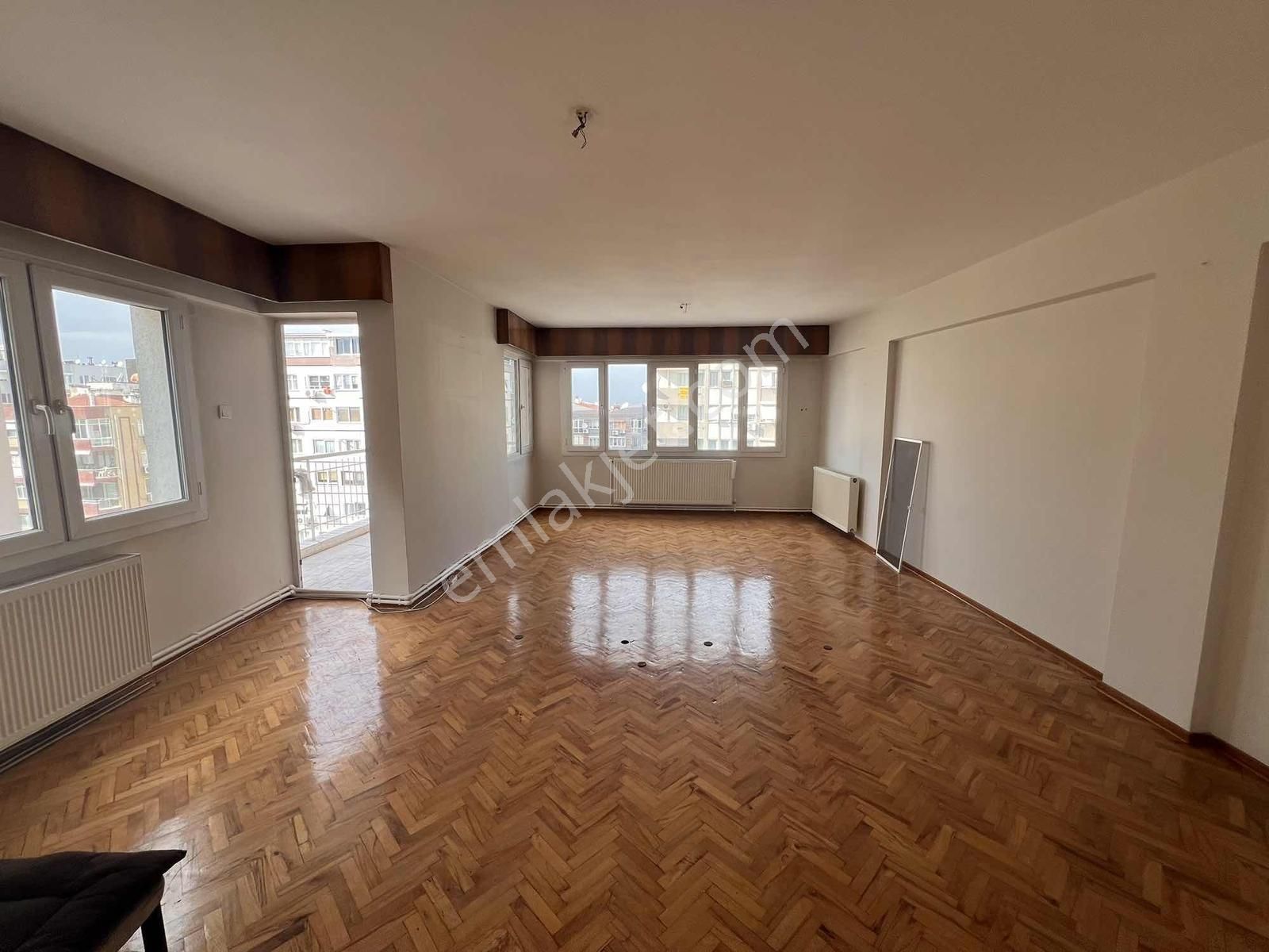 İnönü Cadde Üzerinde 3+1 Satılık Ferah Daire - Görsel 9