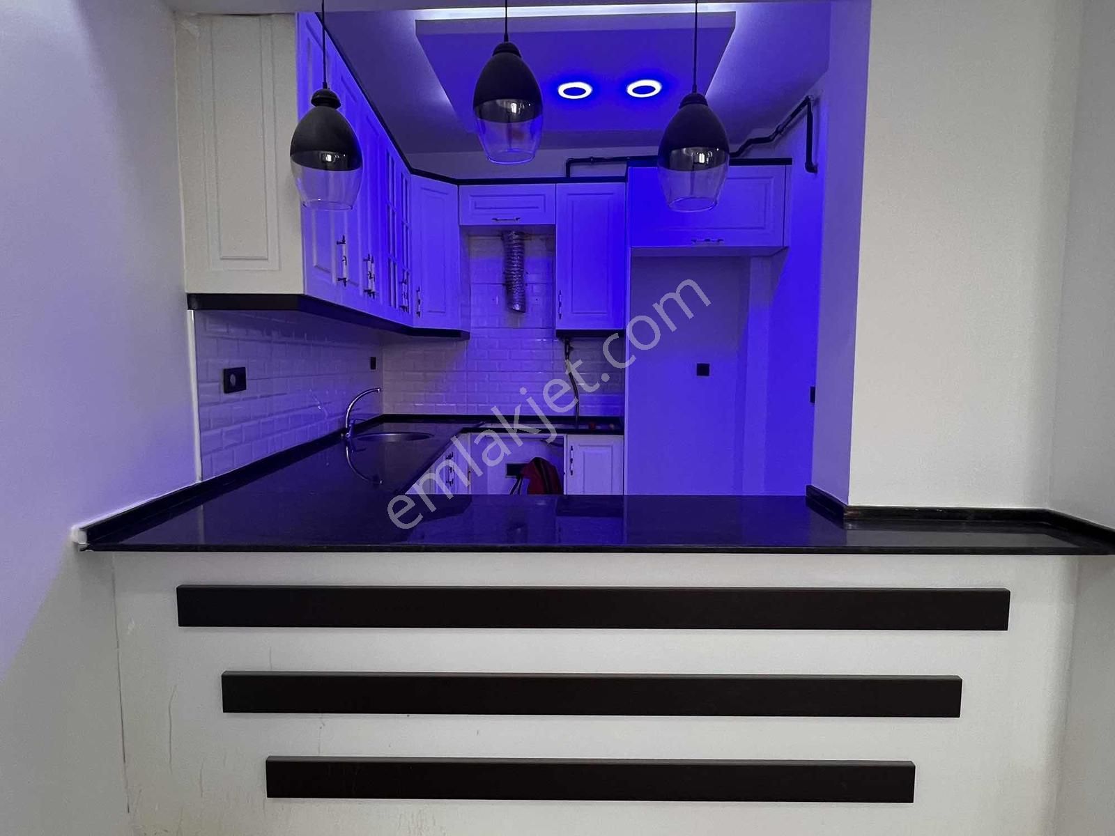 İzmirspor Metro Yakını 2+1 Bakımlı Bahçeli Satılık Daire - Görsel 12