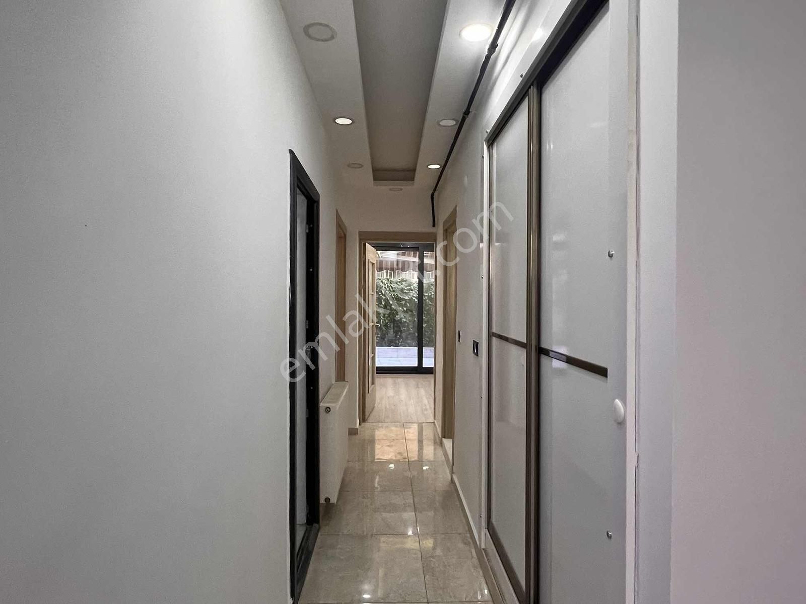 İzmirspor Metro Yakını 2+1 Bakımlı Bahçeli Satılık Daire - Görsel 3