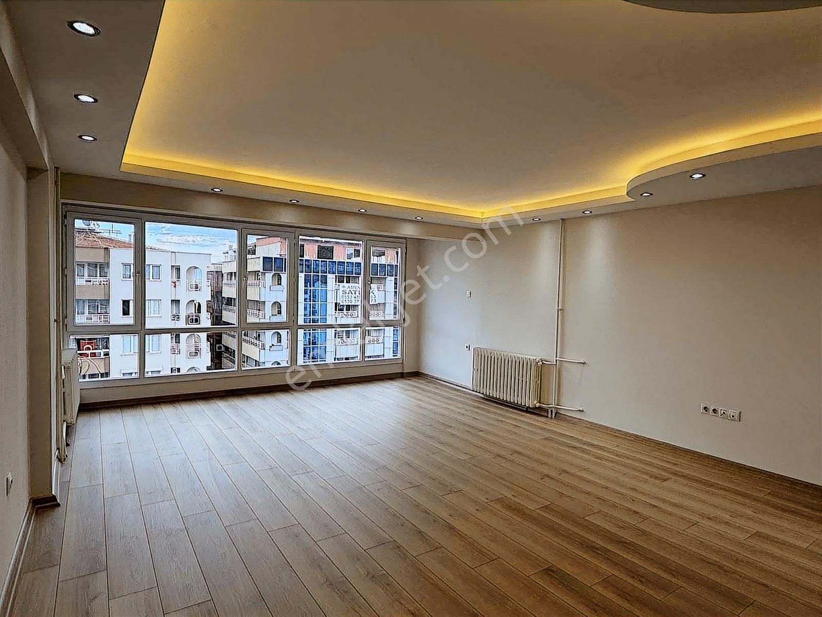 İnönü Caddesi Poligon Da 3+1 Çift Cephe Satılık Daire - Görsel 3