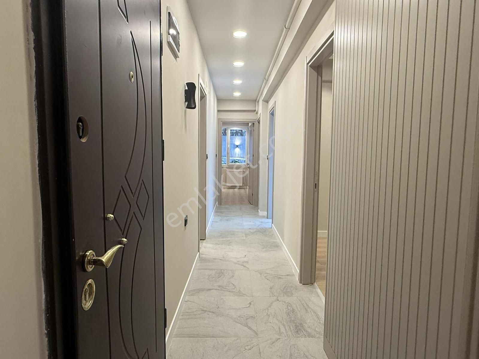 Amerikan Kolleji Karşısında 3+1 Bahçeli Lüks Satılık Daire - Görsel 24