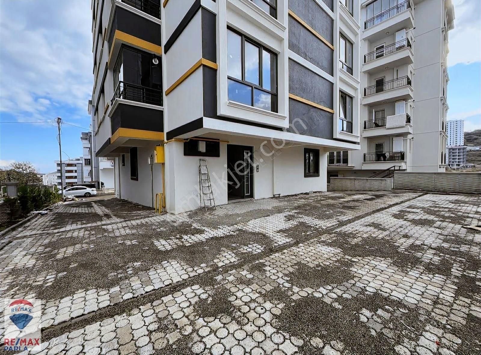 Bulvara İkinci Bina | Lüks Sıfır Eşyalı 1+1 | Mutlaka İnceleyin! - Görsel 11