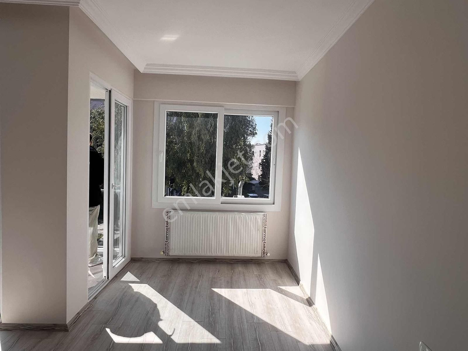 Âla'dan Göztepe Metroya 5dk Mesafede 3+1 Satılık Ara-kat Daire - Görsel 6