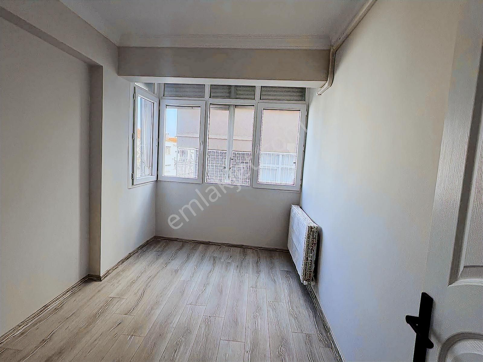 Âla'dan Göztepe Metroya 5dk Mesafede 3+1 Satılık Ara-kat Daire - Görsel 22