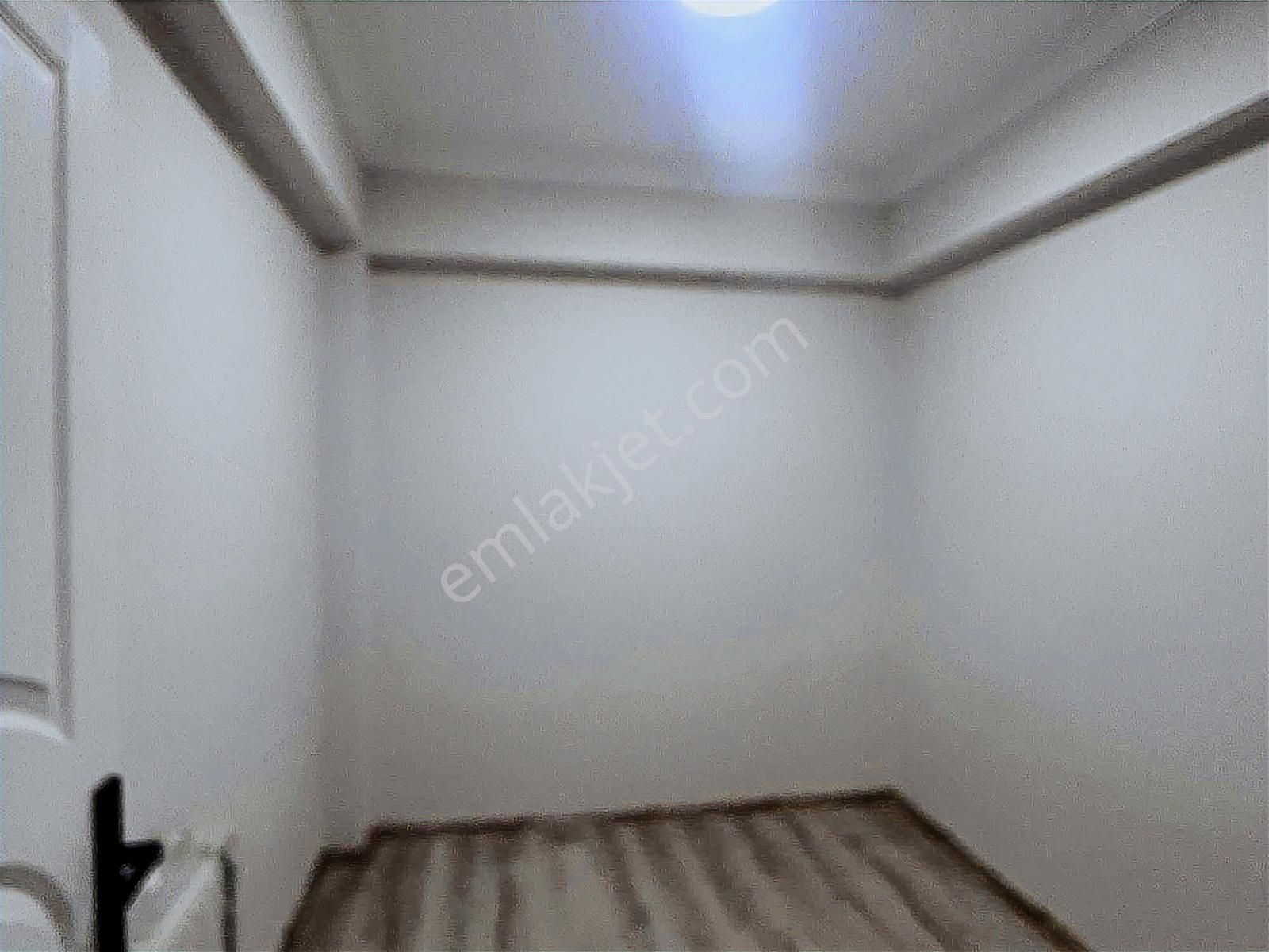 Âla'dan Göztepe Metroya 5dk Mesafede 3+1 Satılık Ara-kat Daire - Görsel 5