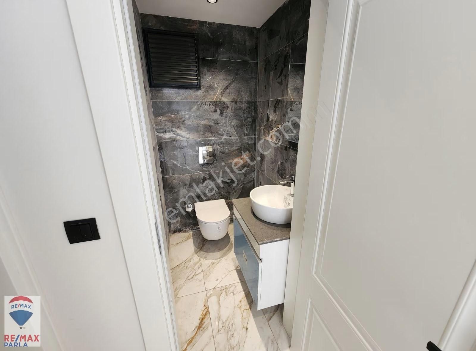 56'ların Başlangıcında Sıfır Daire Ofis Kullanımına Uygun - Görsel 28