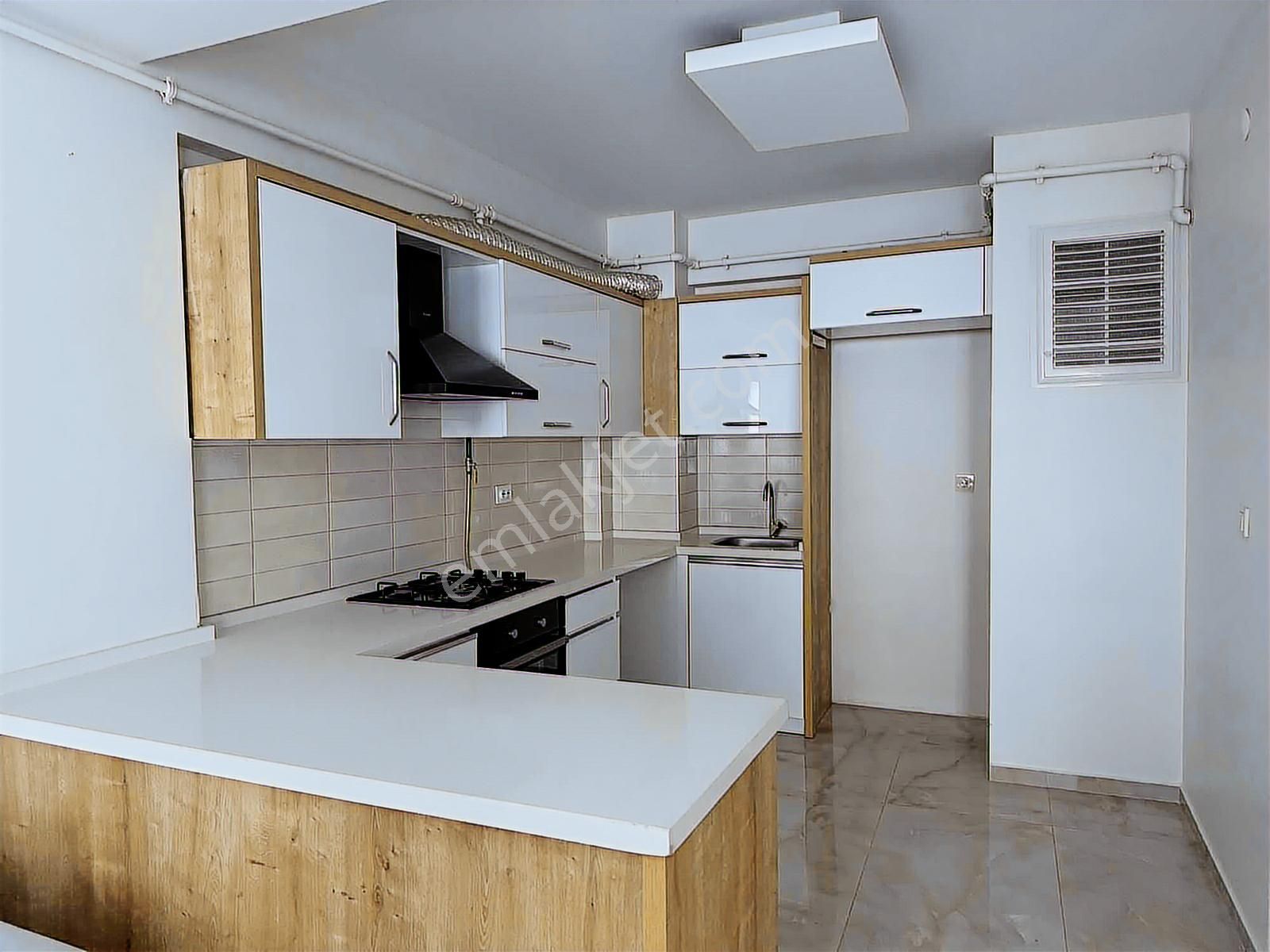 Üçyol Metro Yakını 2+1 Kiralık Daire