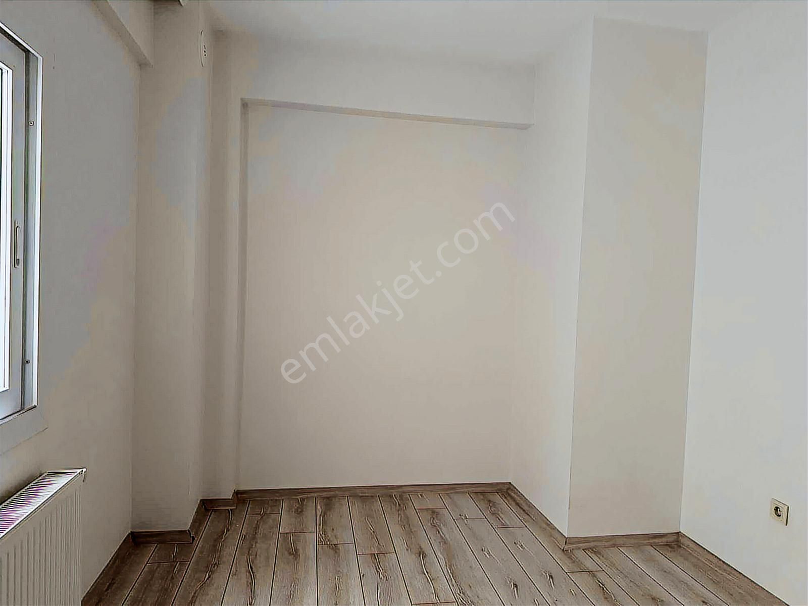 Üçyol Metro Yakını 2+1 Kiralık Daire - Görsel 3
