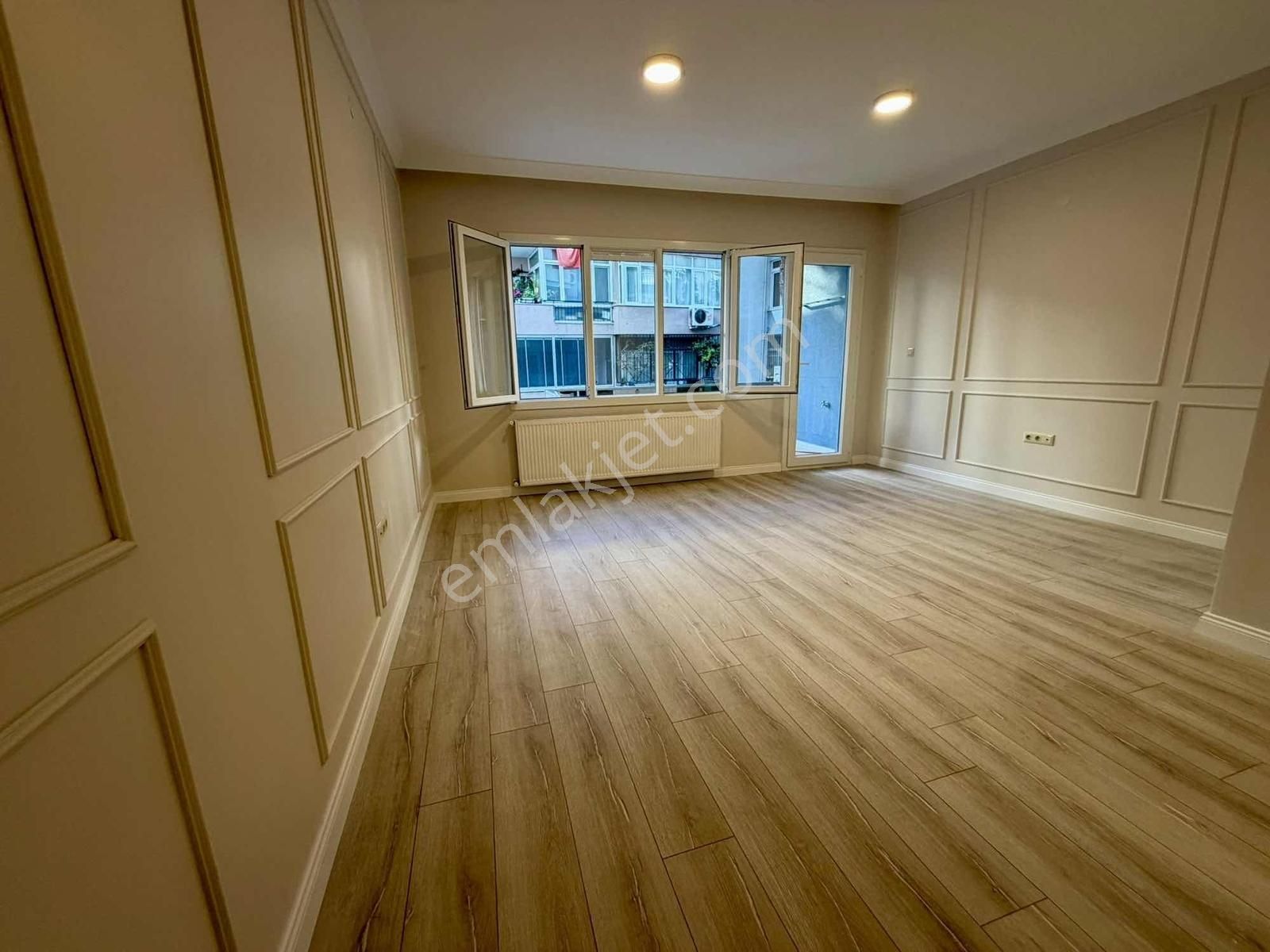 Güzelyalıda İnönü Cadde Paraleli 3+1 Satılık Daire - Görsel 12