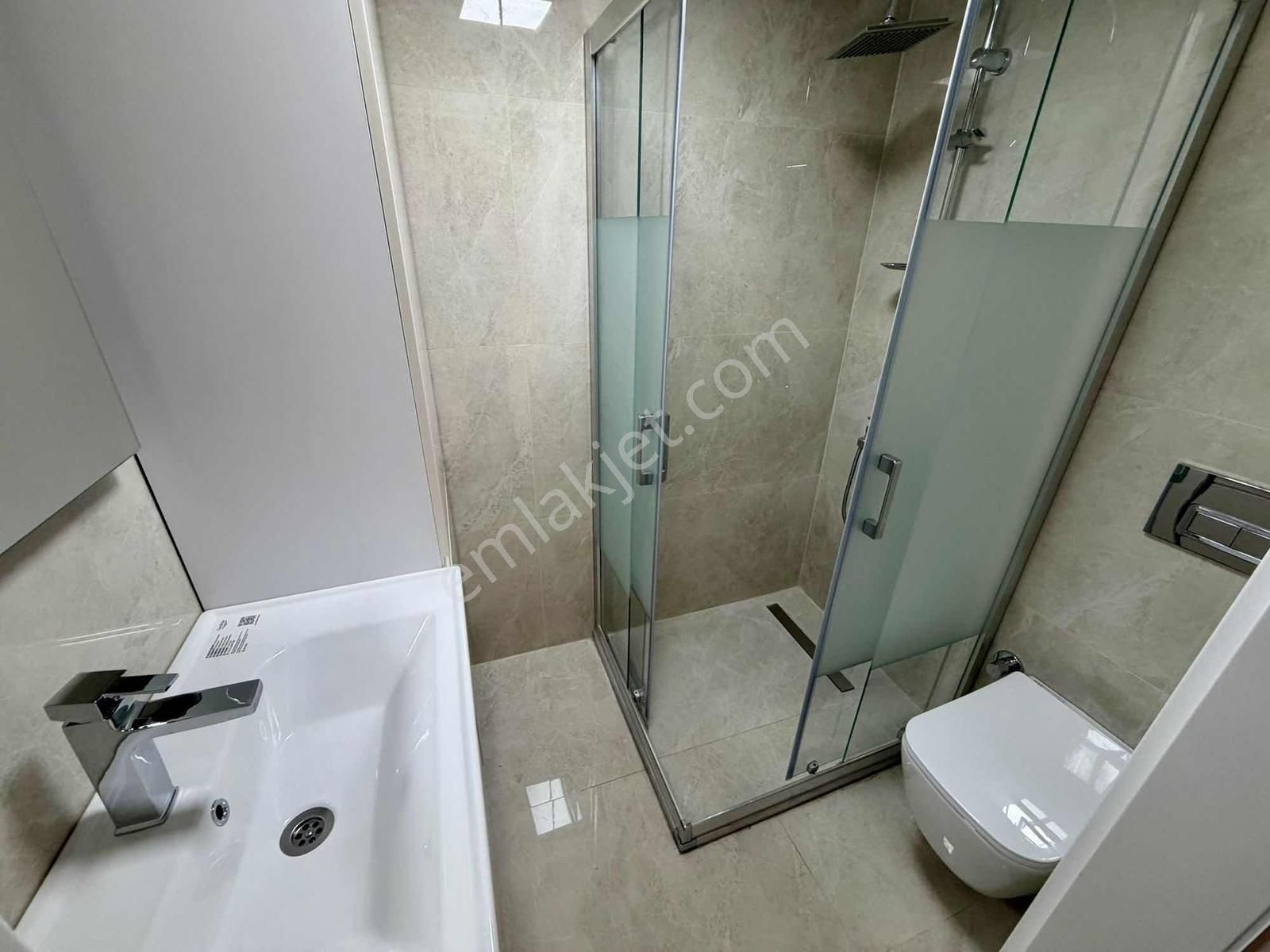 Güzelyalıda İnönü Cadde Paraleli 3+1 Satılık Daire - Görsel 24