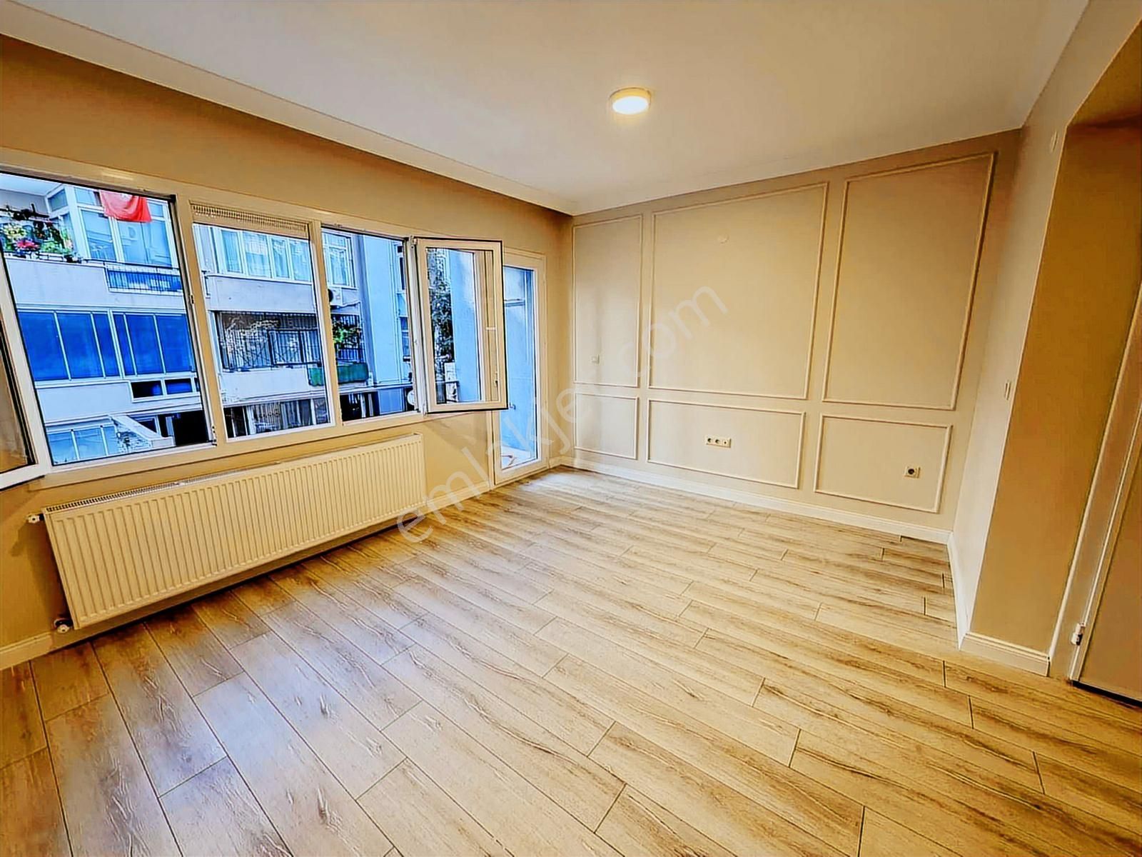 Güzelyalıda İnönü Cadde Paraleli 3+1 Satılık Daire - Görsel 2