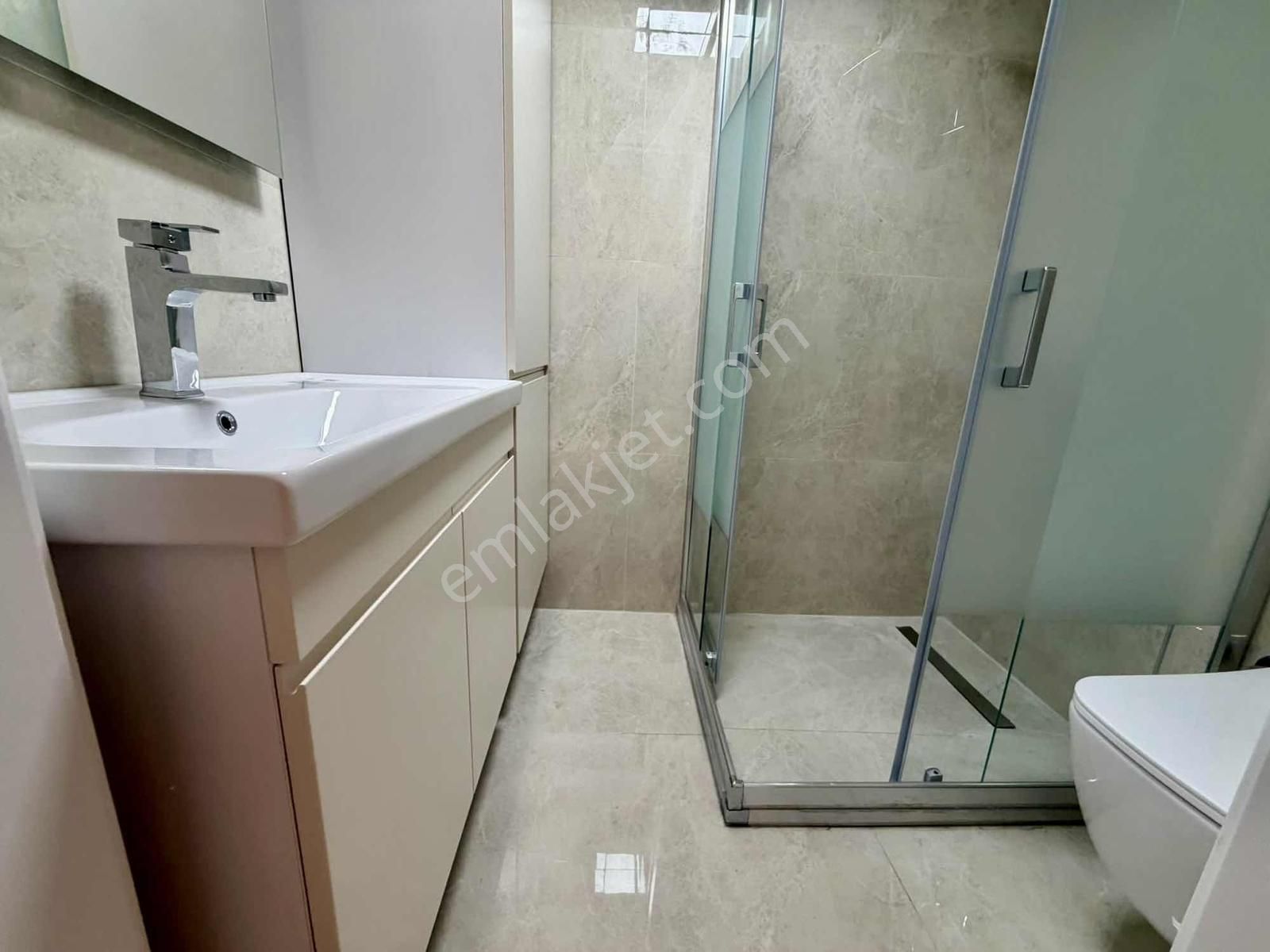 Güzelyalıda İnönü Cadde Paraleli 3+1 Satılık Daire - Görsel 23