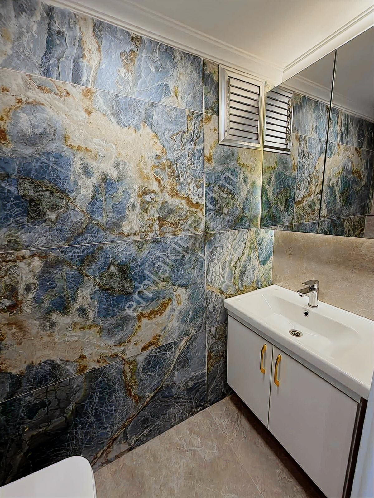 İnönü Caddesinde 3+1 Lüks Otoparklı Satılık Daire - Görsel 9