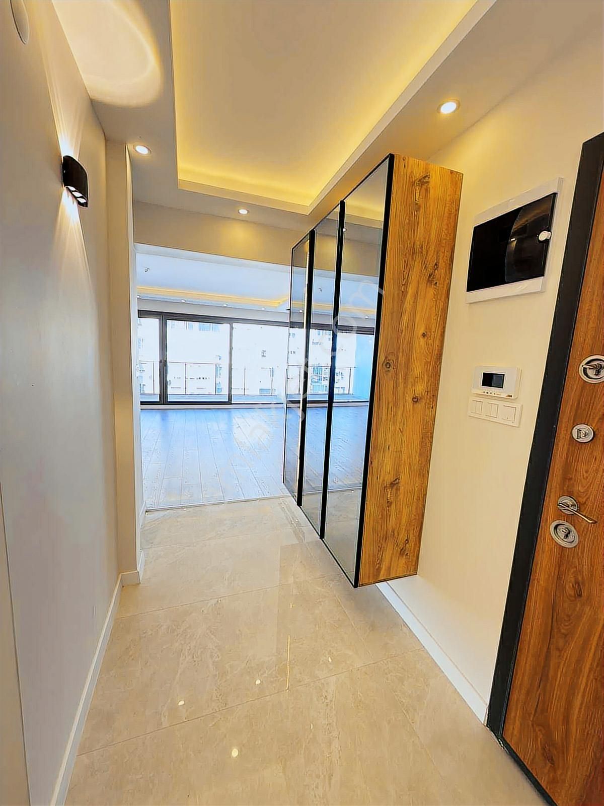 İnönü Caddesinde 3+1 Lüks Otoparklı Satılık Daire - Görsel 15