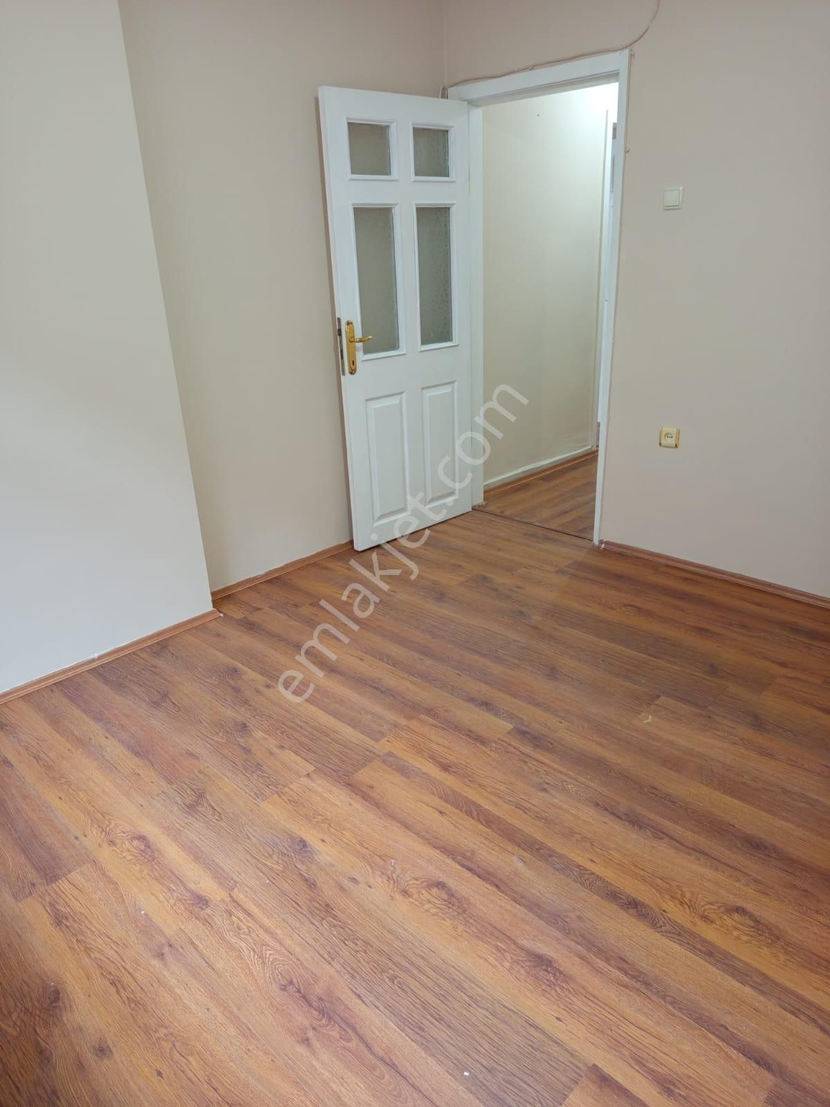 Şiriğnevler Mh Cadde Üzerinde 2+1 Sastılık Daire - Görsel 3