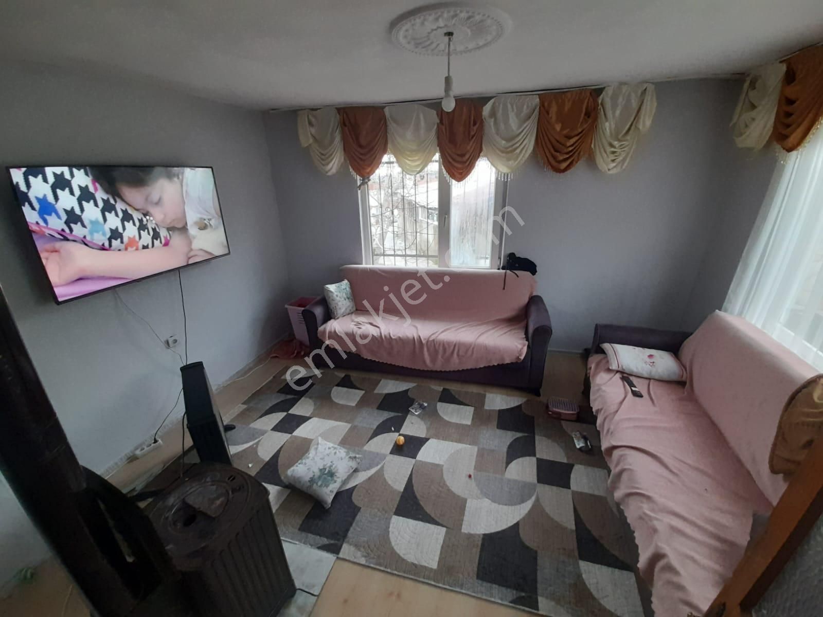 Parstan Kadıköyde 271 M2 Bahçeli Ayrı Mutfak 2+1 Müstakil Ev - Görsel 22