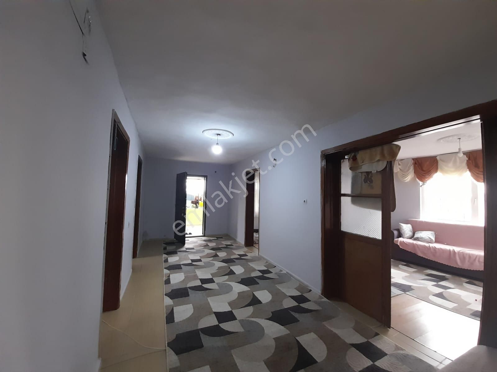 Parstan Kadıköyde 271 M2 Bahçeli Ayrı Mutfak 2+1 Müstakil Ev - Görsel 4