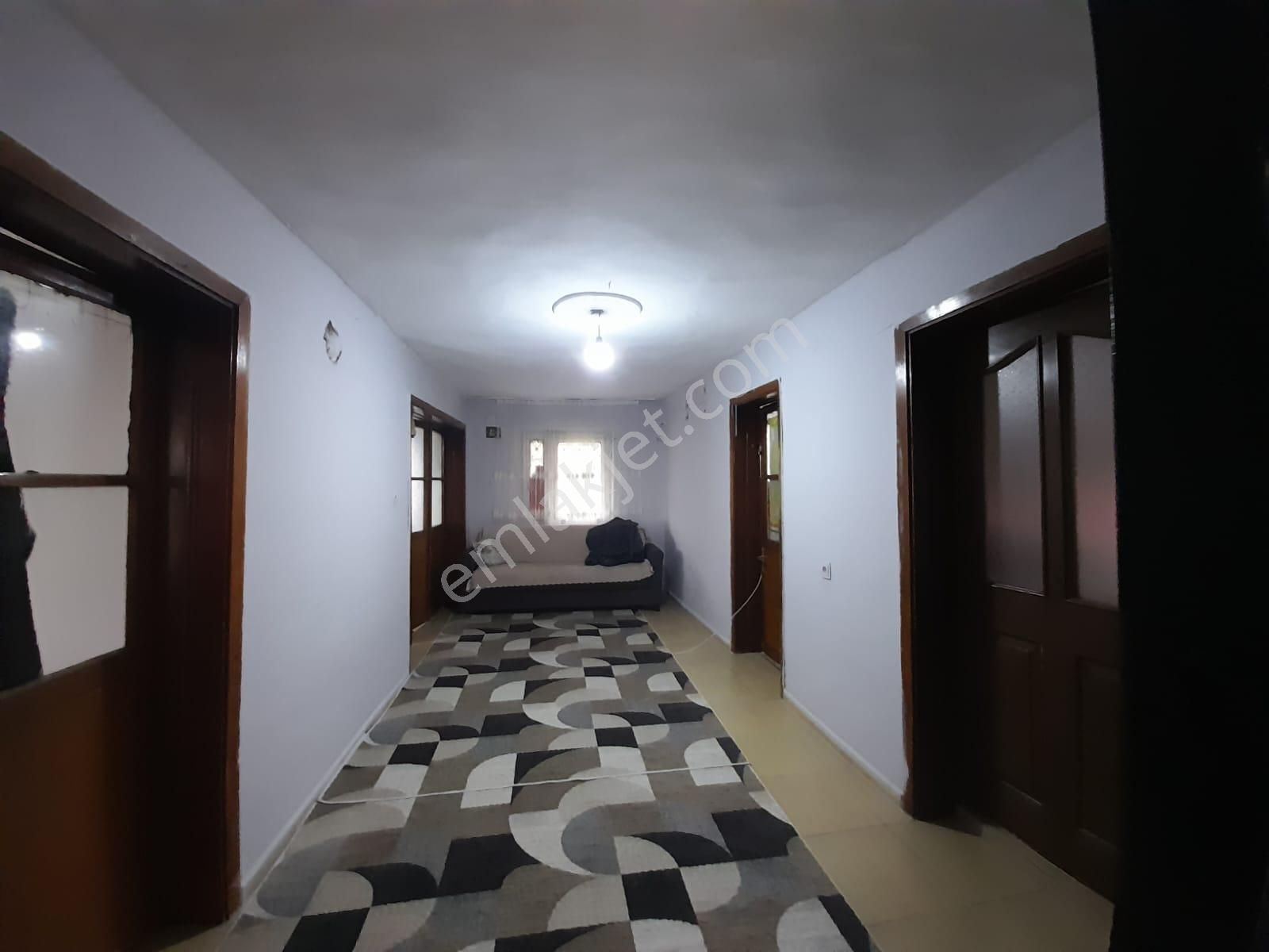 Parstan Kadıköyde 271 M2 Bahçeli Ayrı Mutfak 2+1 Müstakil Ev - Görsel 13