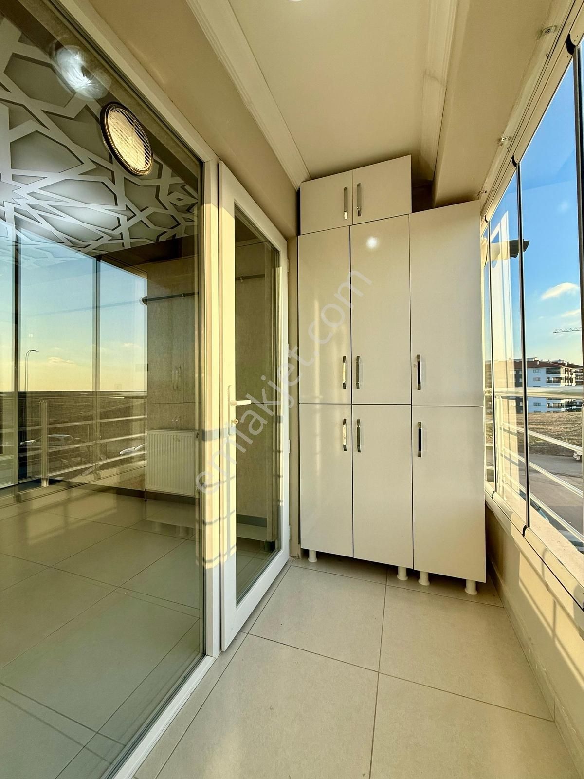 Beyoğlu'ndan Okullar Bölgesi Yeni Binada Ara Kat Güney Cephe 2+1 - Görsel 22